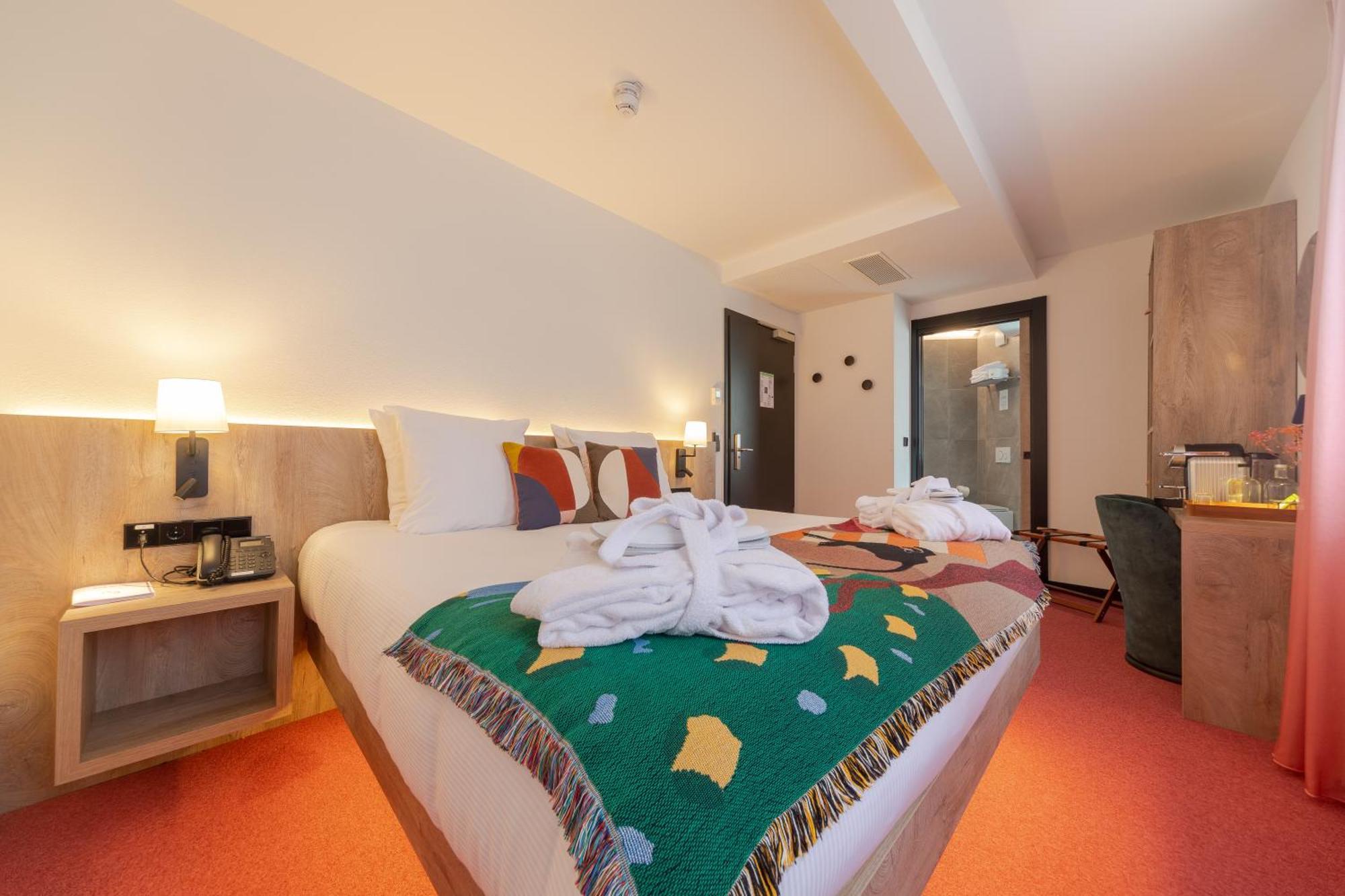 Superior Double Room,1548198346:JPEG