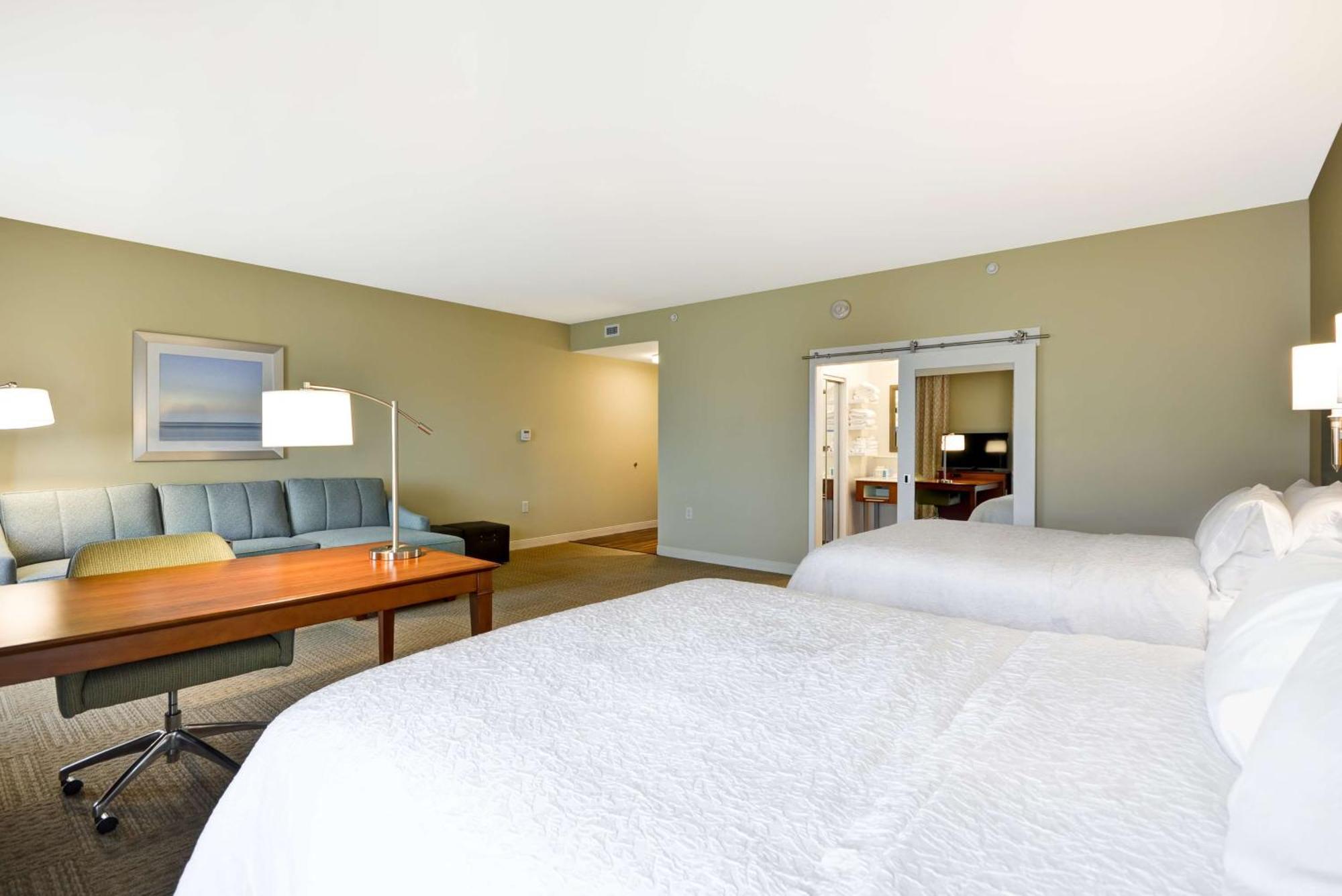 Queen Studio Suite Two Queen Beds Non-Smoking