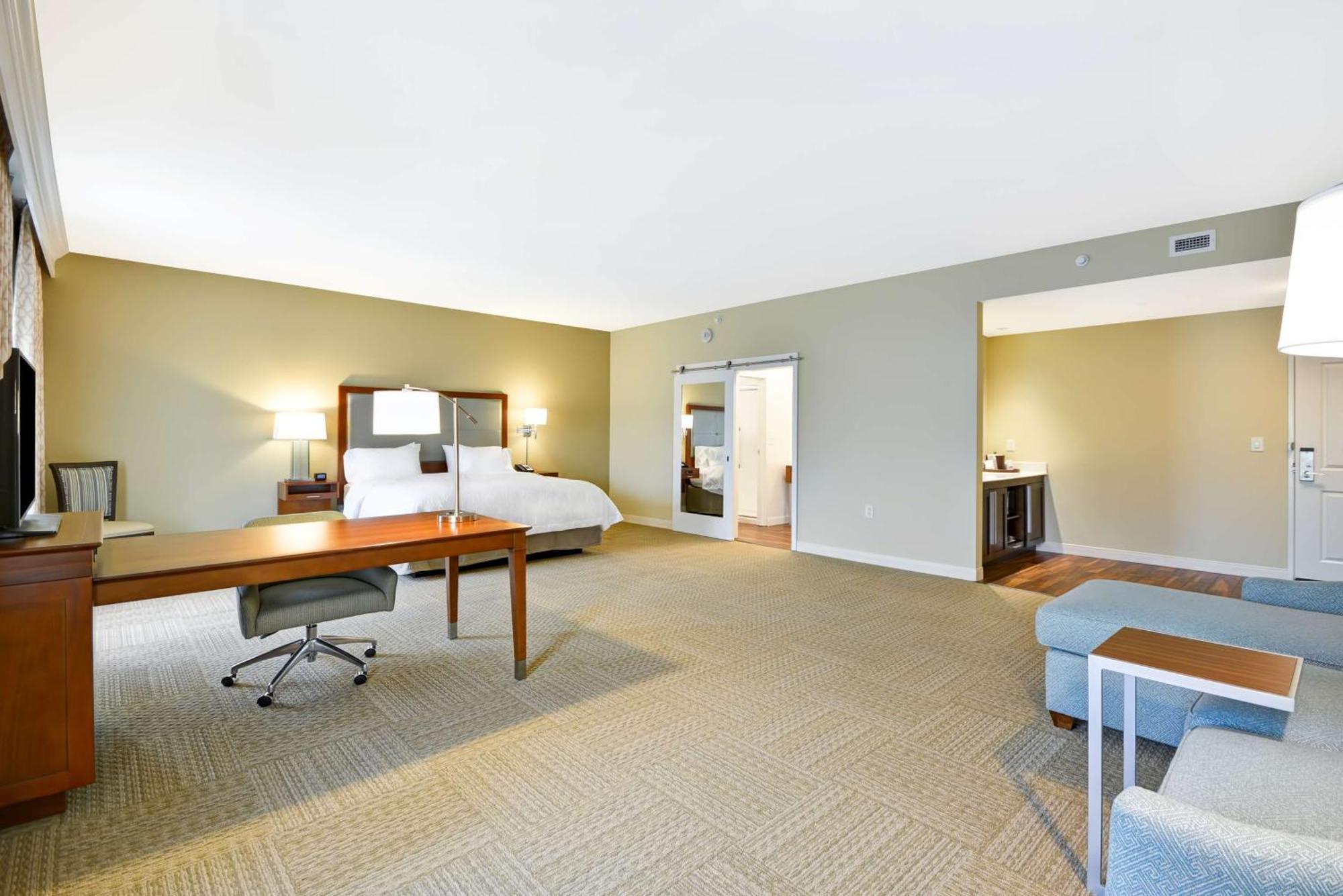 King Studio Suite Non Smoking