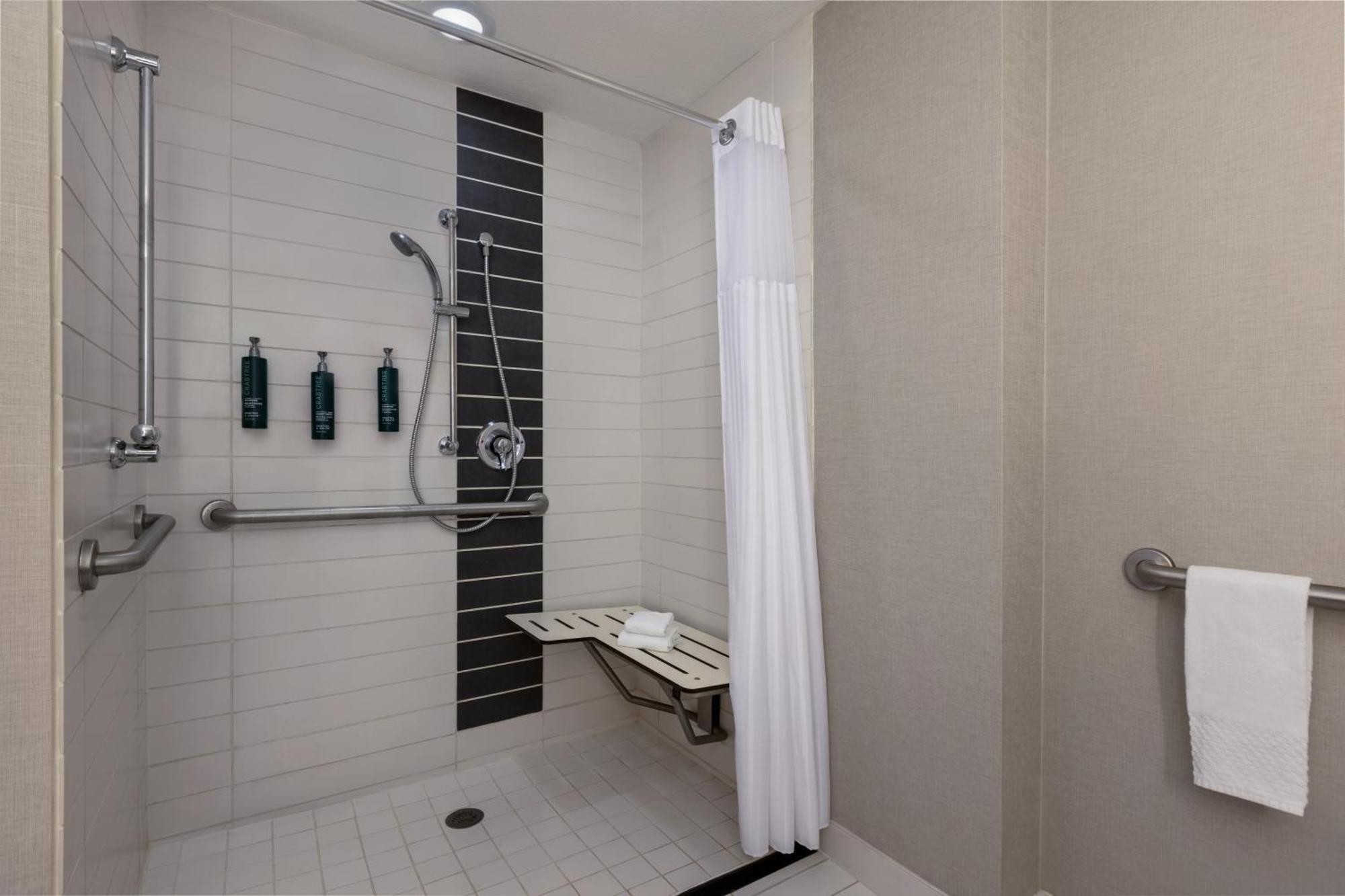 Queen Room Two Queen Beds Mobility or Hearing Accessible