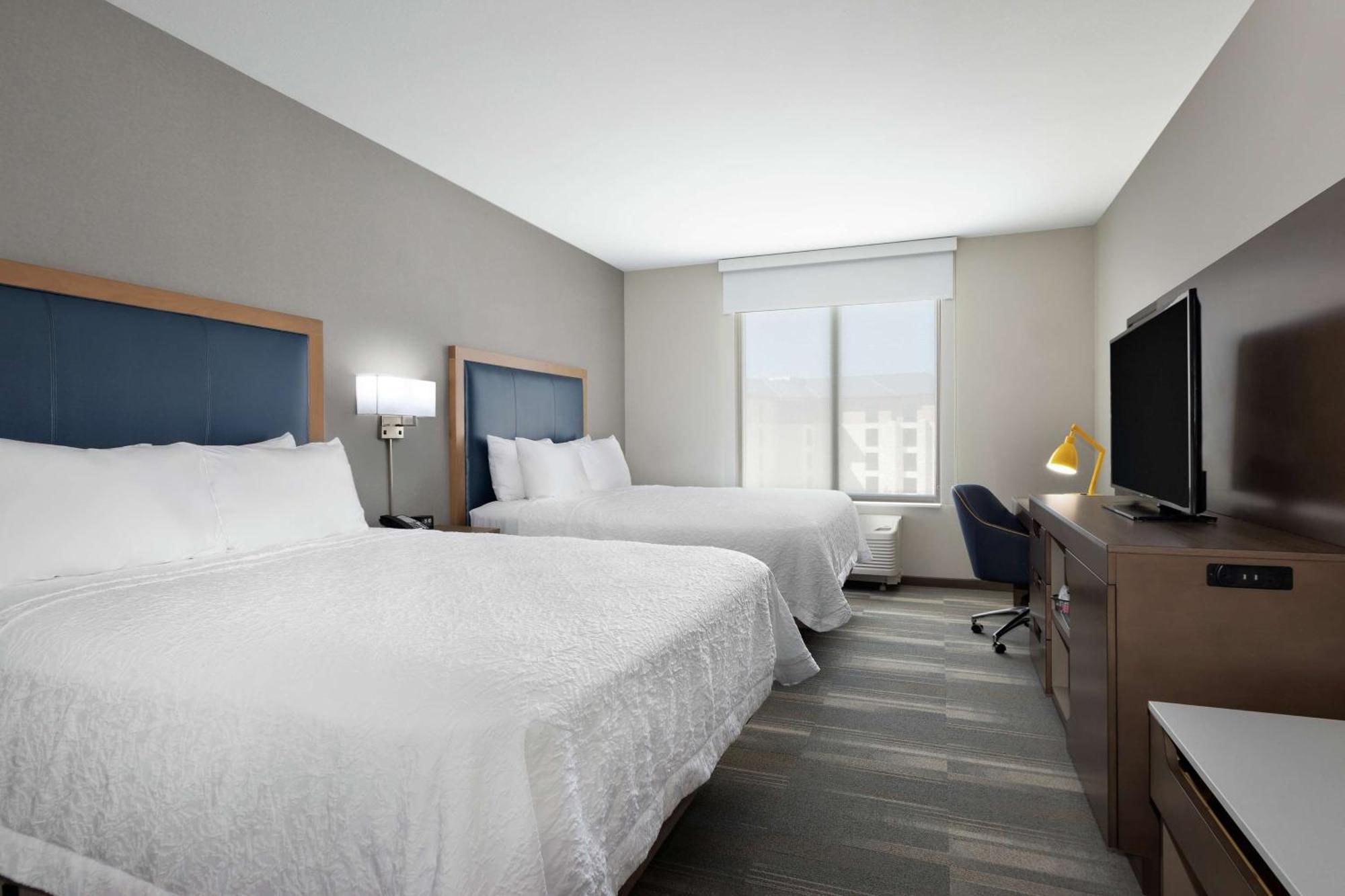 Queen Room Two Queen Beds Non-Smoking