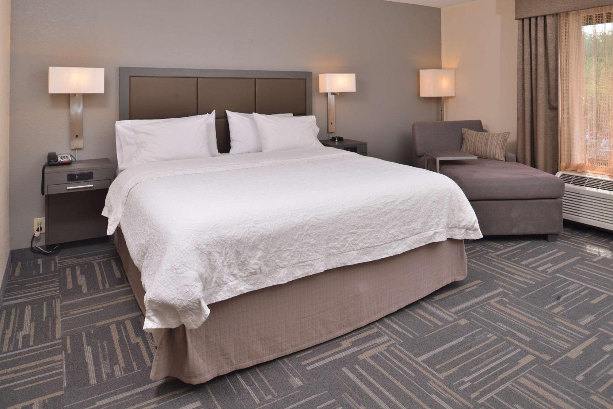 King Room with King Bed - Non-Smoking,1276501471:JPEG