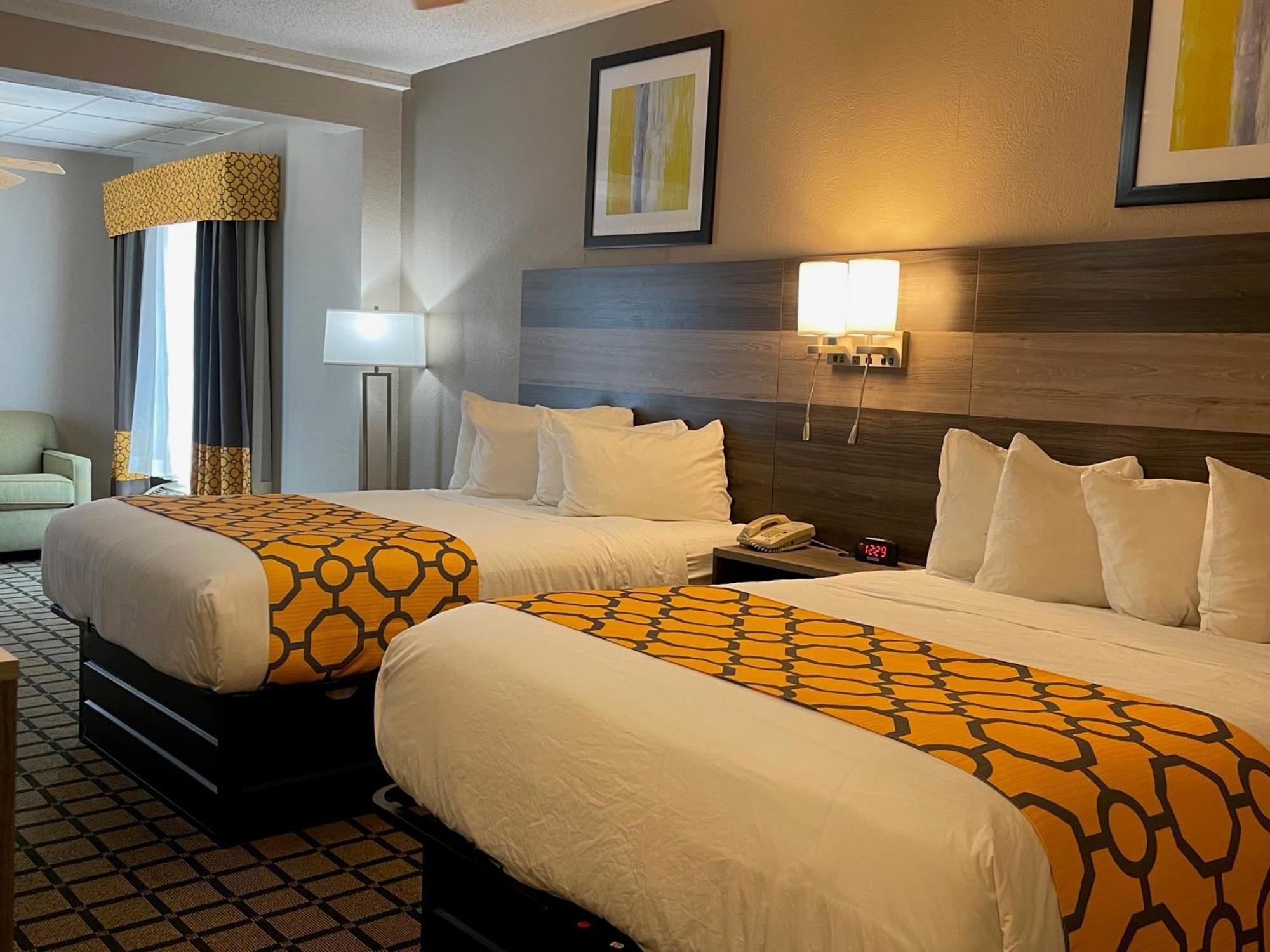 Studio Suite Two Queen Beds Non-Smoking