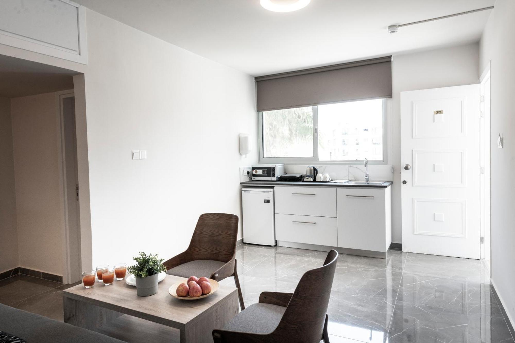 Deluxe Family Suite