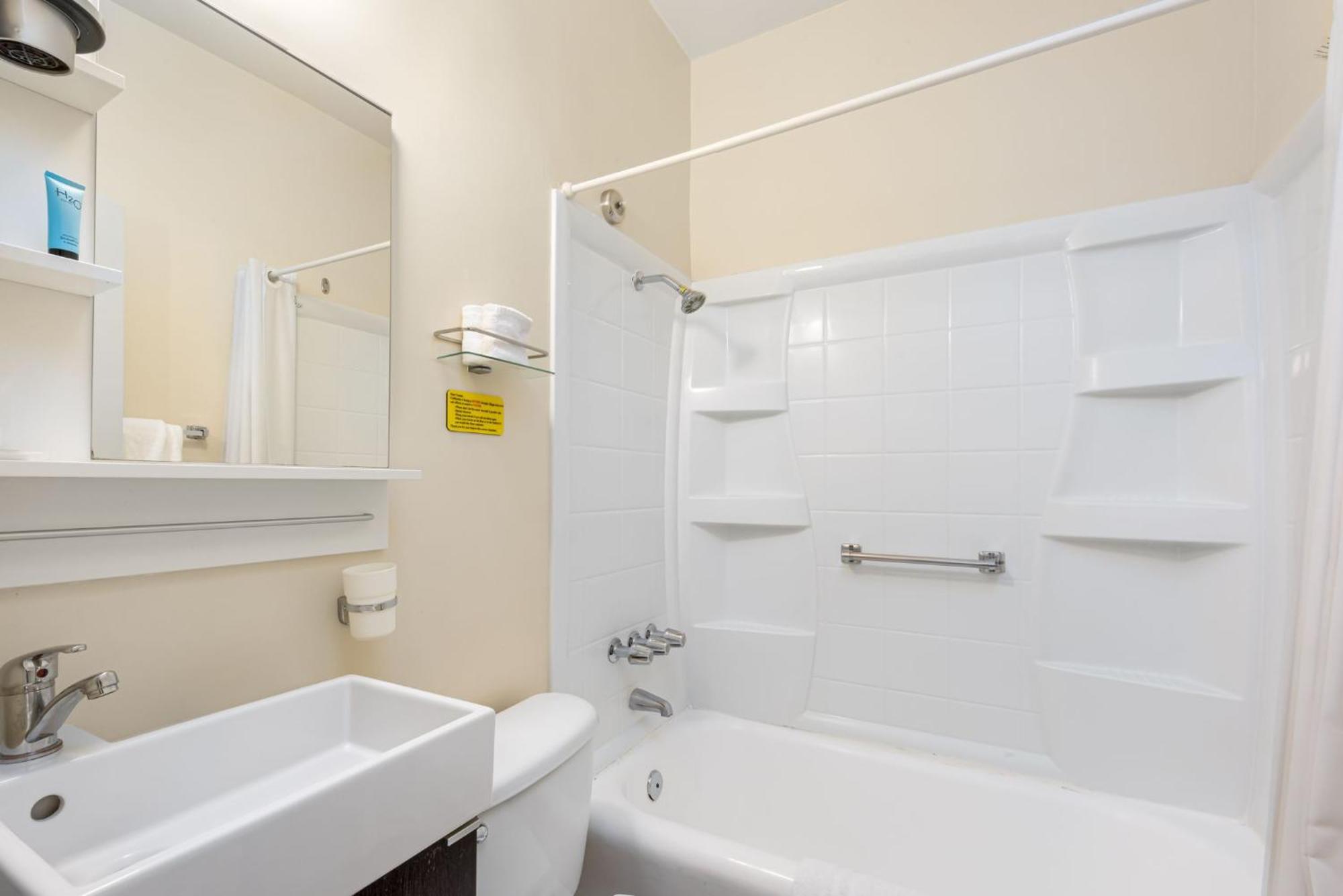 Quarto com Cama King-size