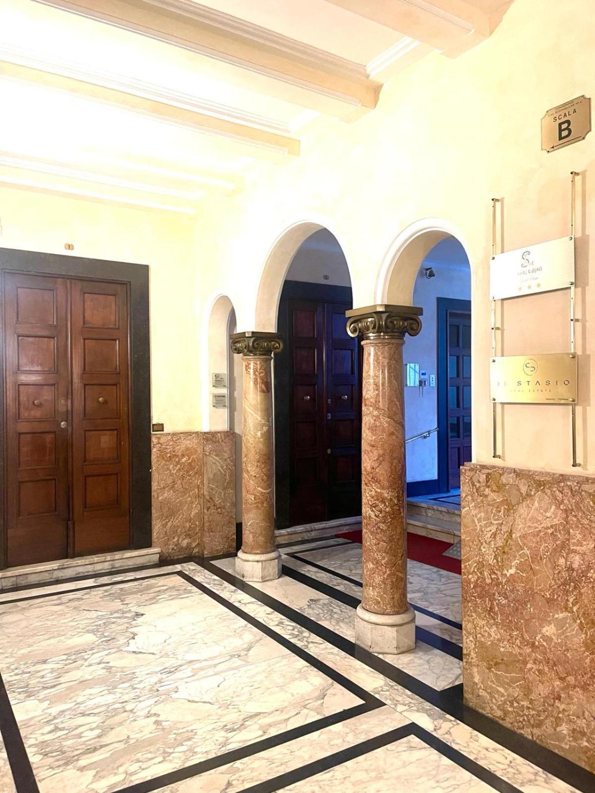 Double Room Private External Bathroom