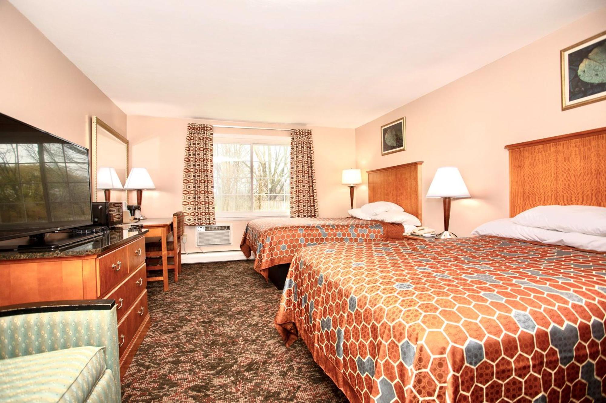Double Room Two Double Beds Non-Smoking