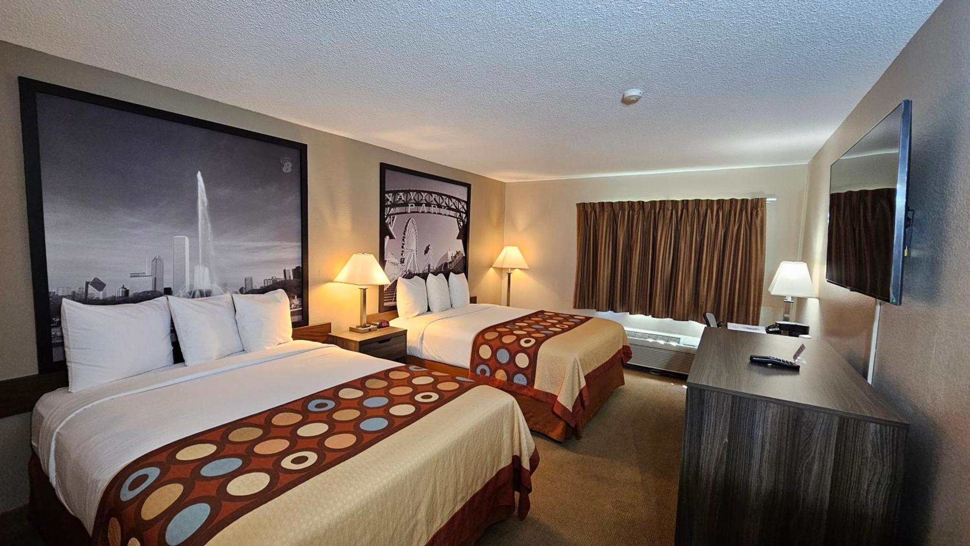 Queen Room Two Queen Beds Non-Smoking