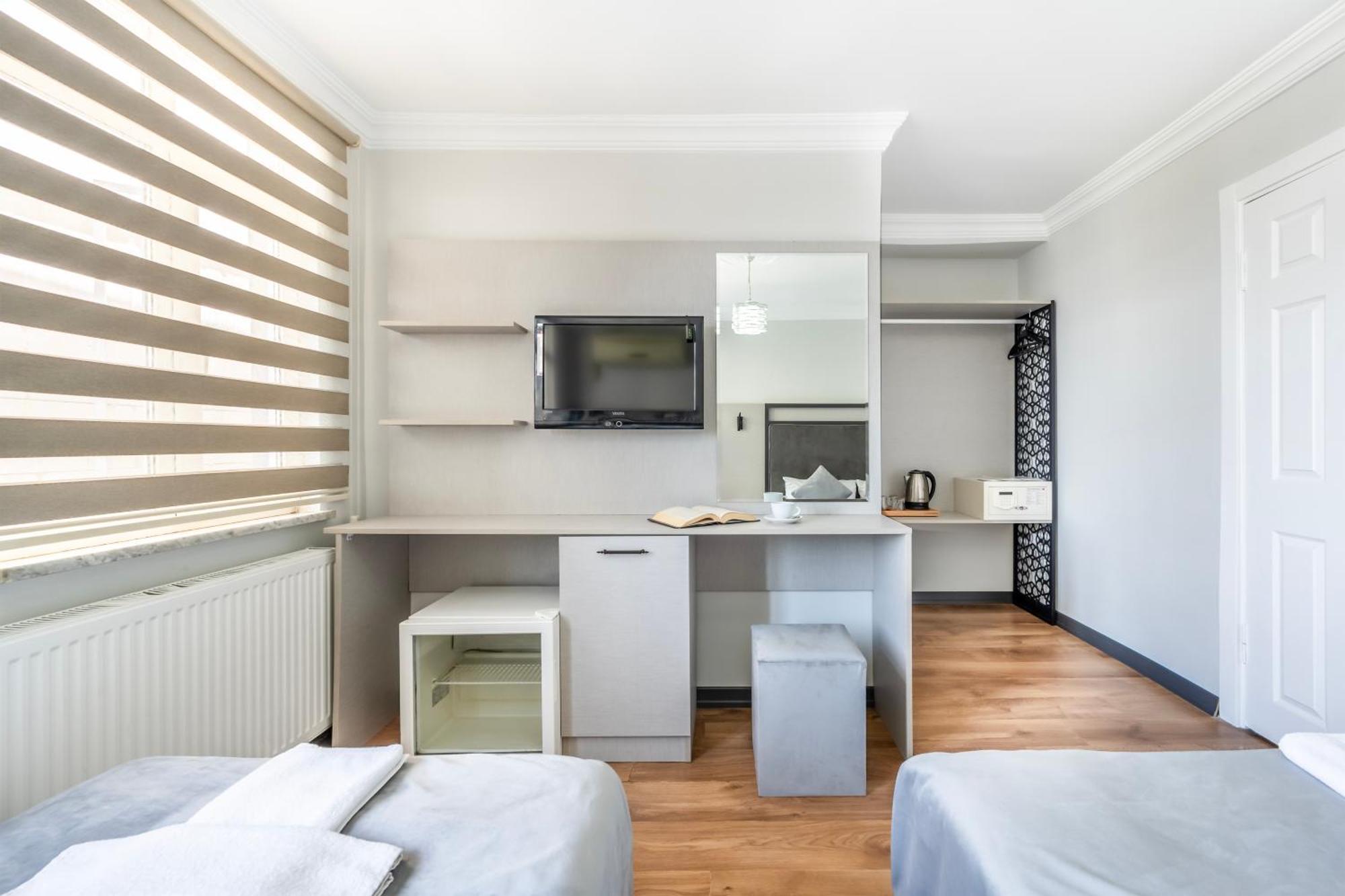 Classic Triple Room