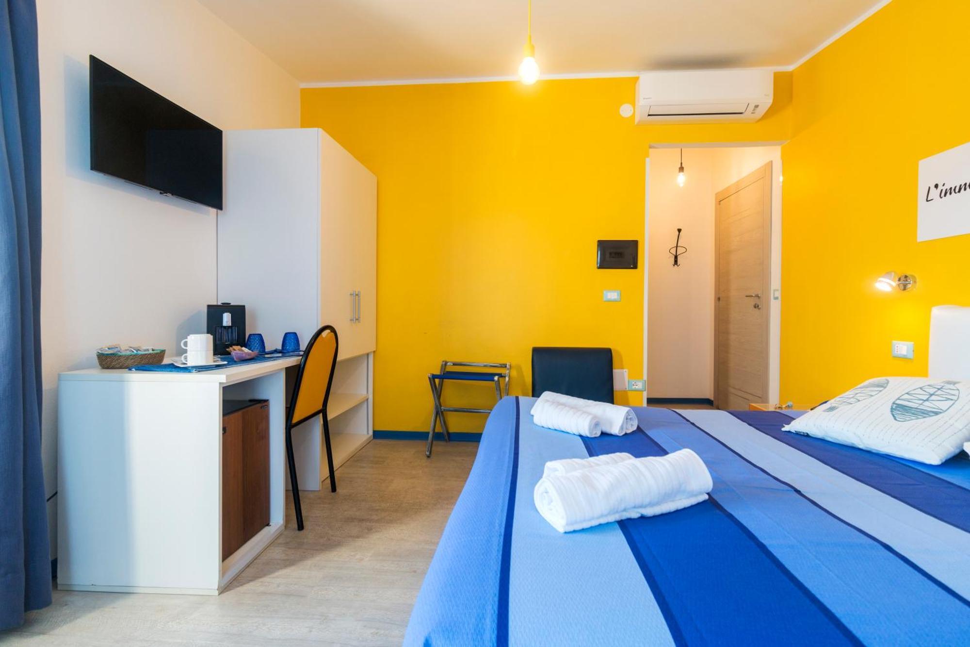 Standard Double or Twin Room Sea View