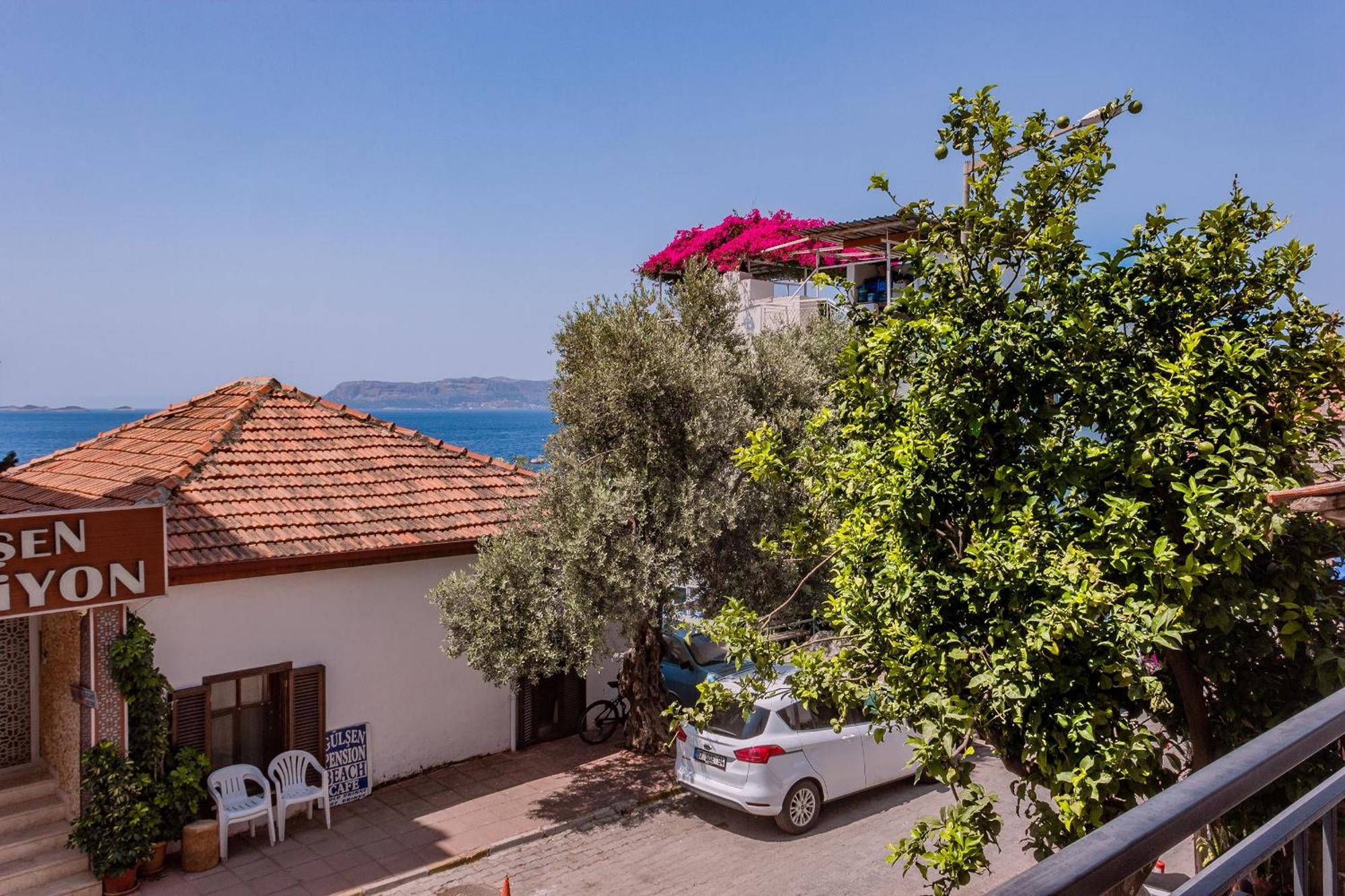 Family Room Side Sea View