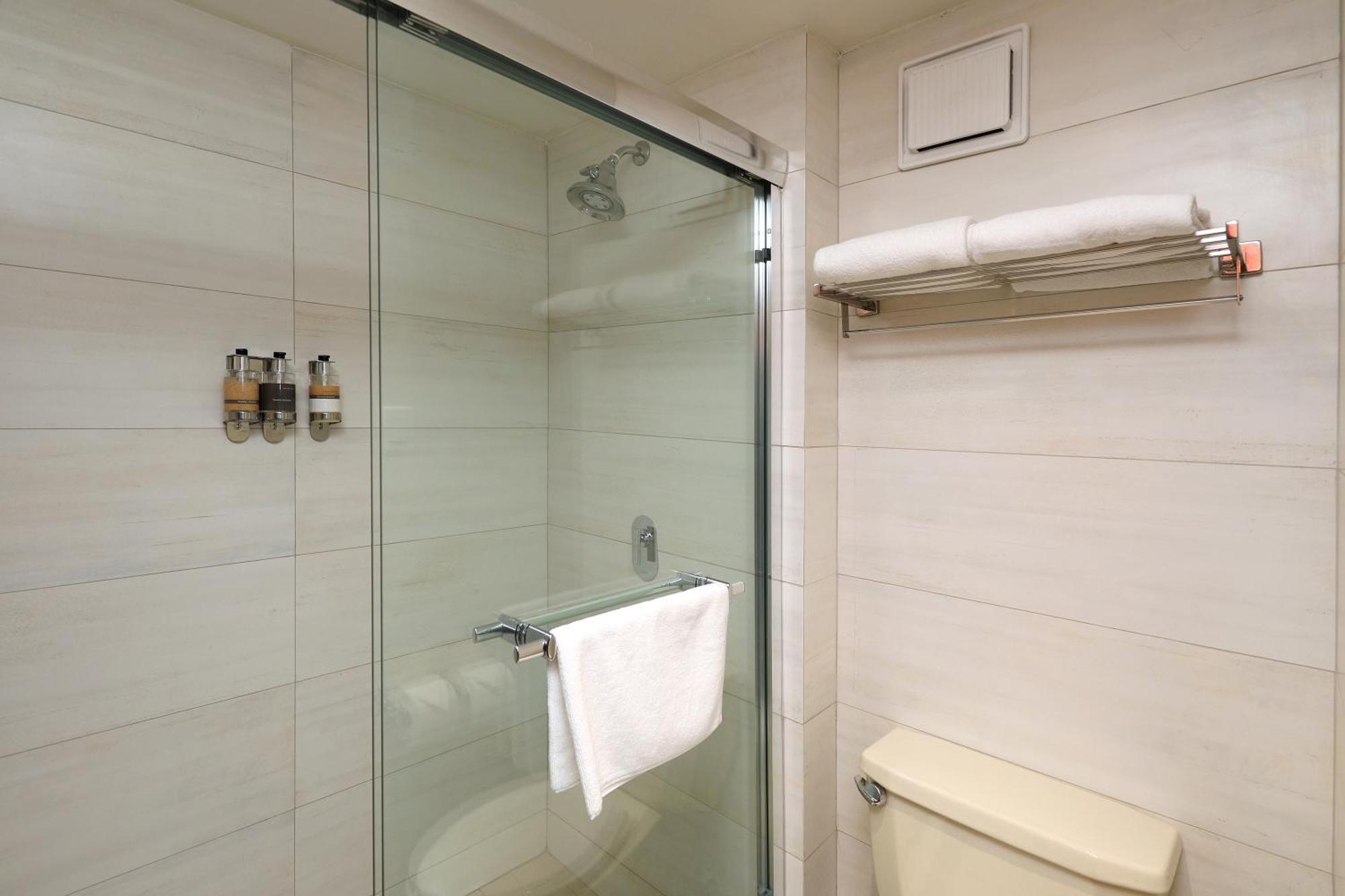 Standard Room Two Queen Beds