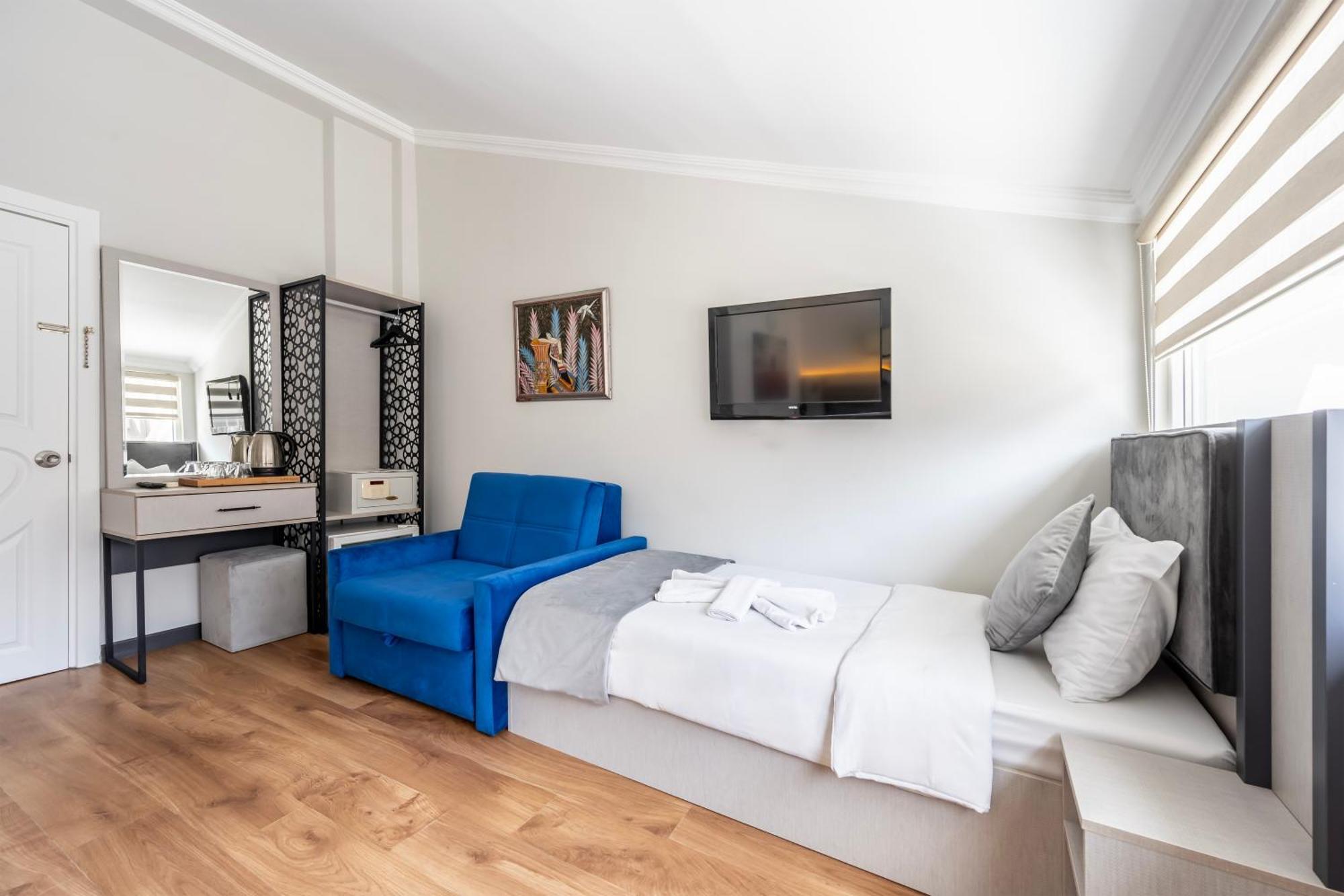 Quadruple Room Terrace