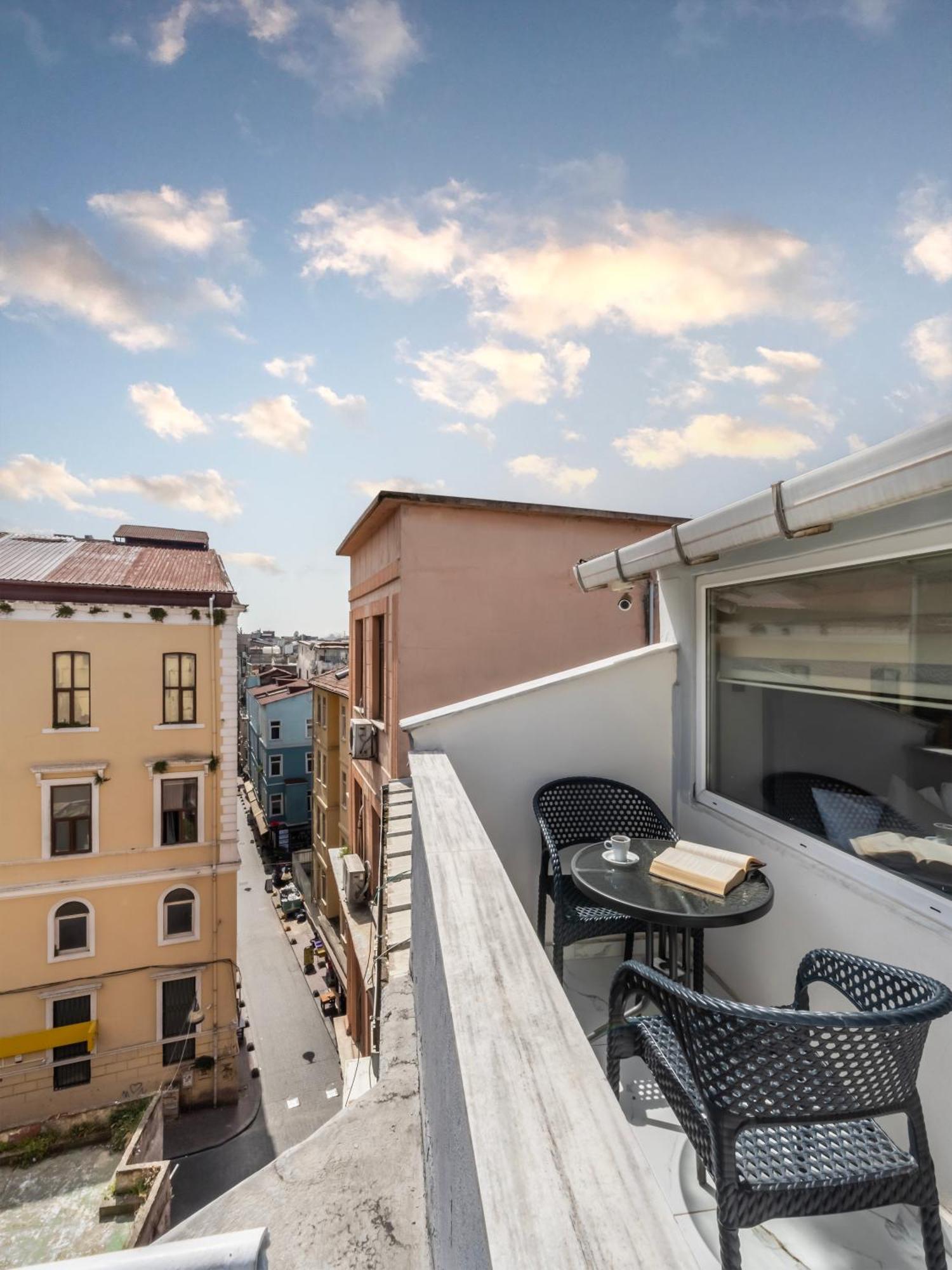 Quadruple Room Terrace