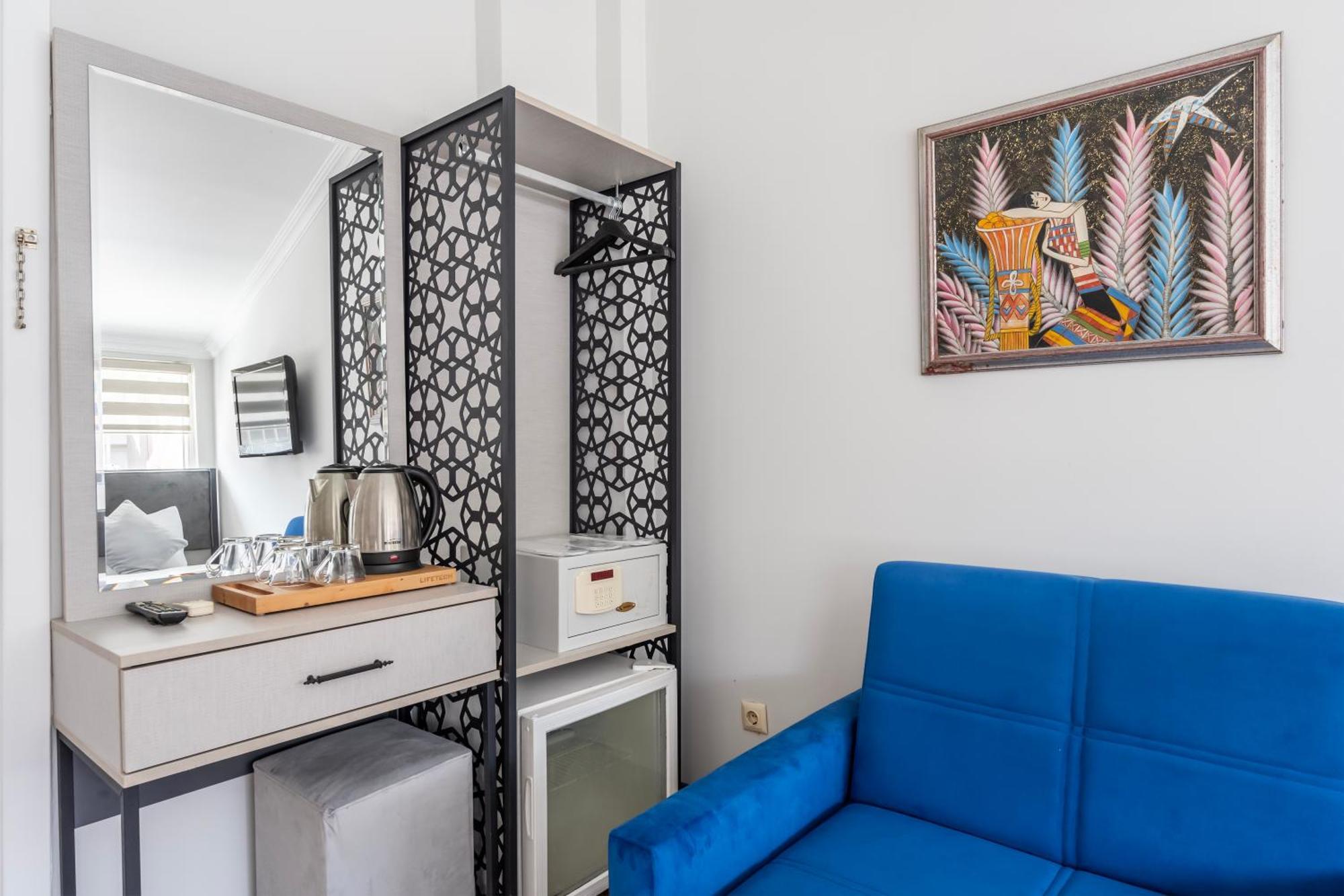 Quadruple Room Terrace