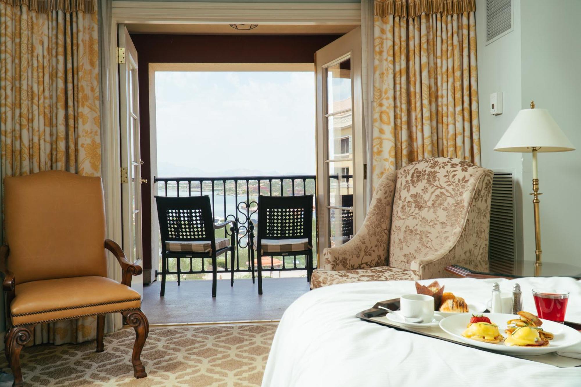 King Room
