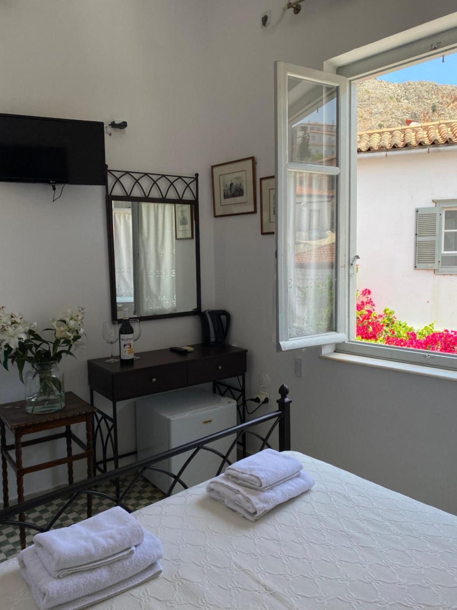 Double Room Garden View