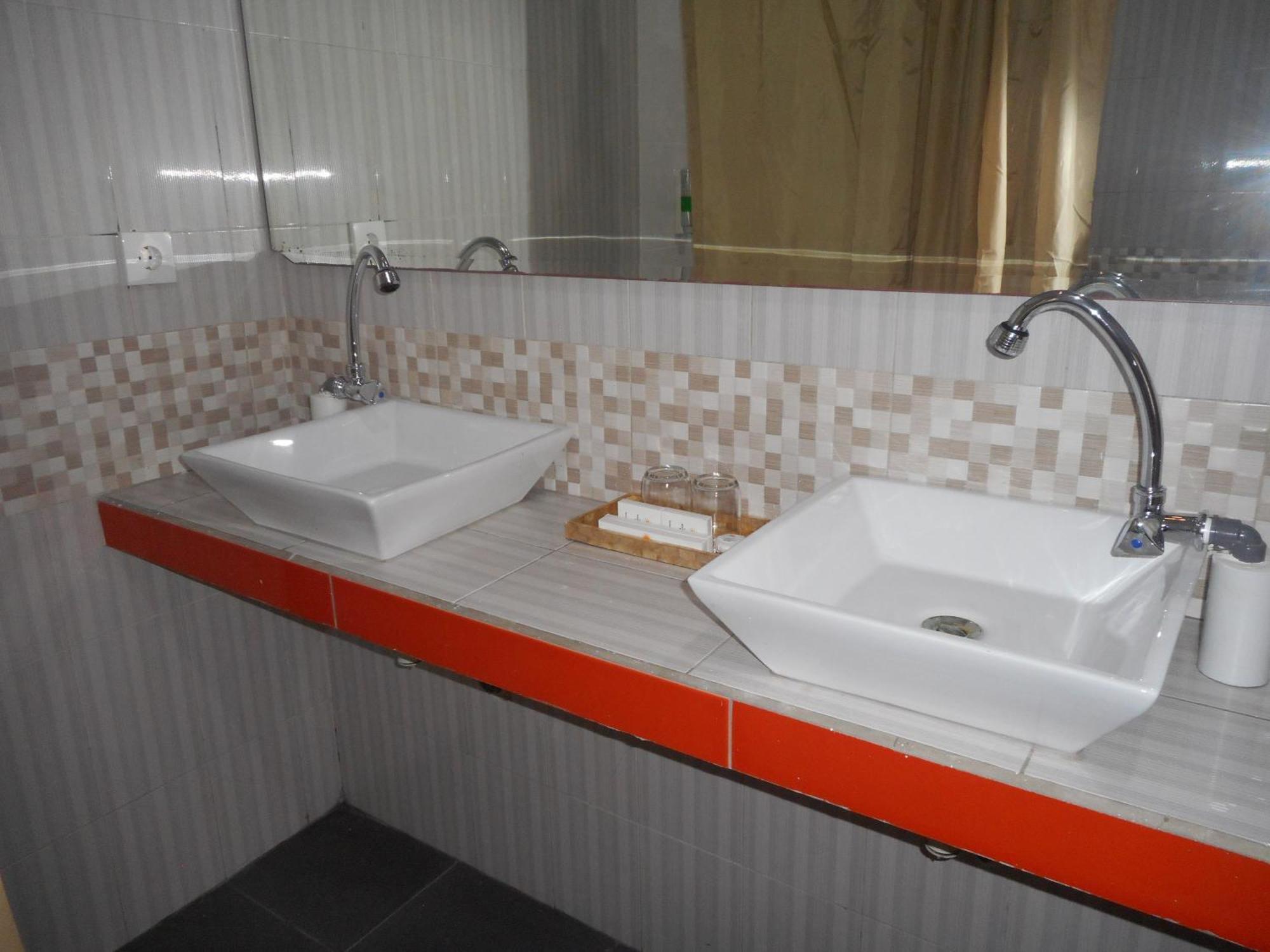 Family Room Bathroom
