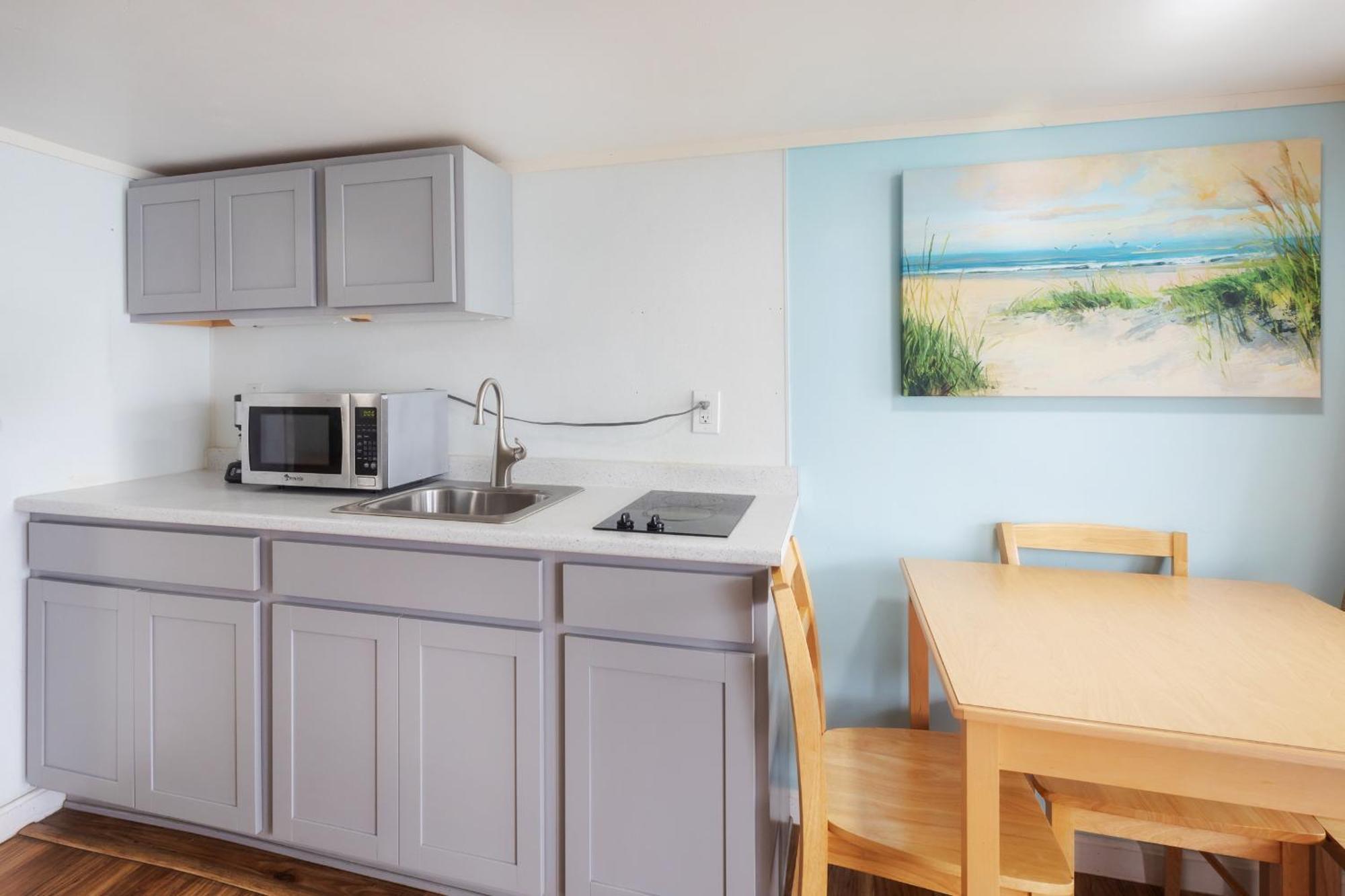 Double Room Two Double Beds Kitchenette