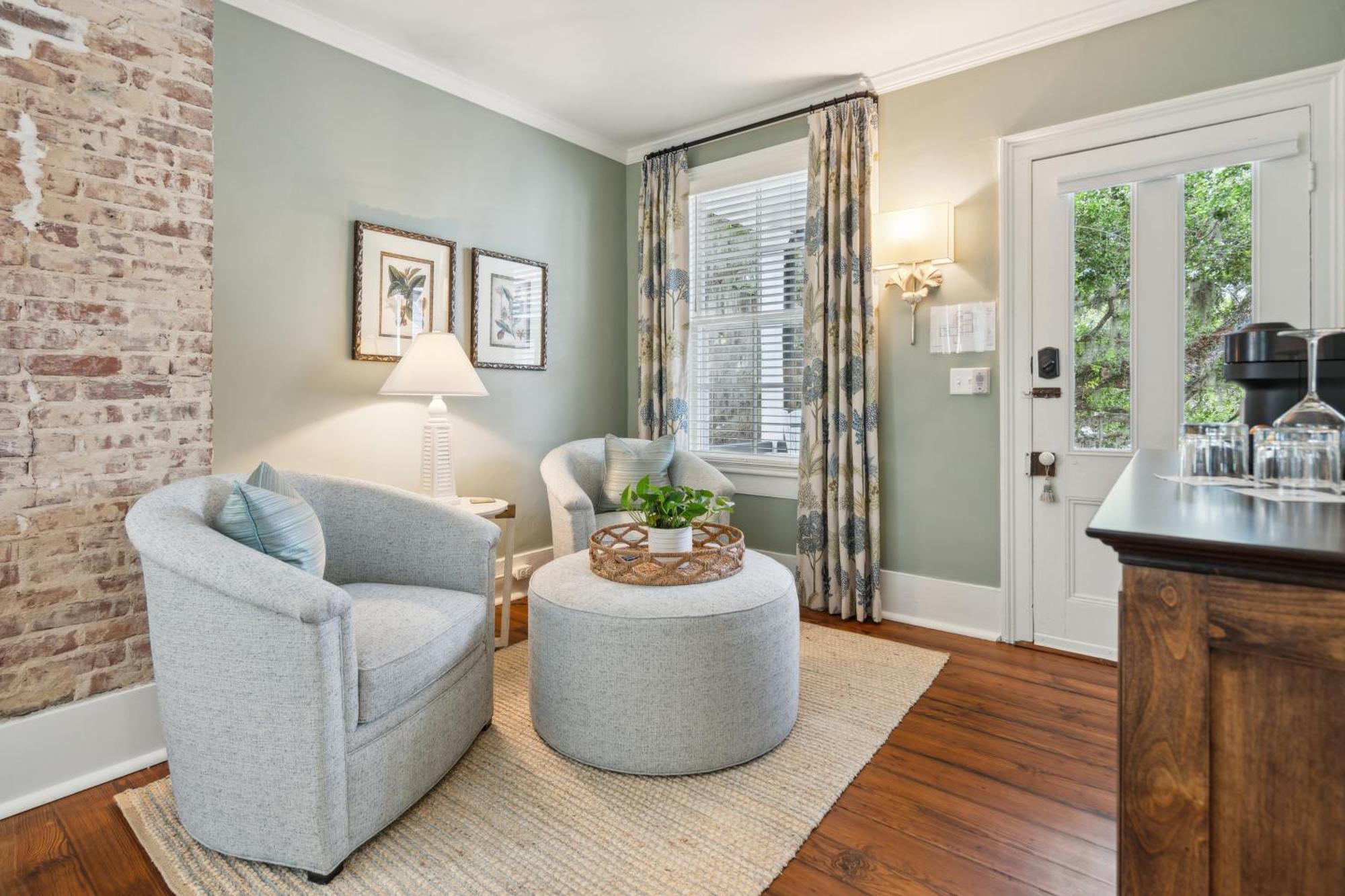 Queen Room Balcony