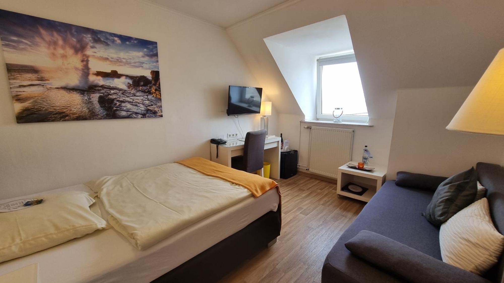 Single Room Comfort