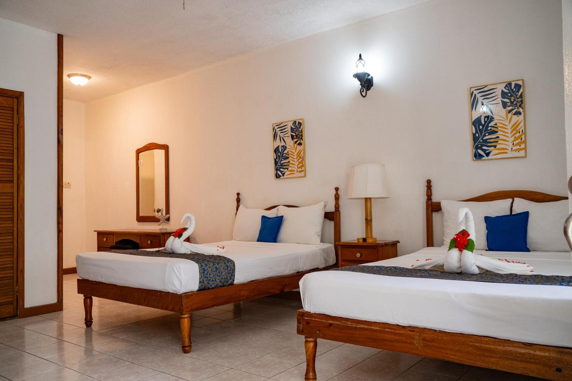 Superior Triple Room