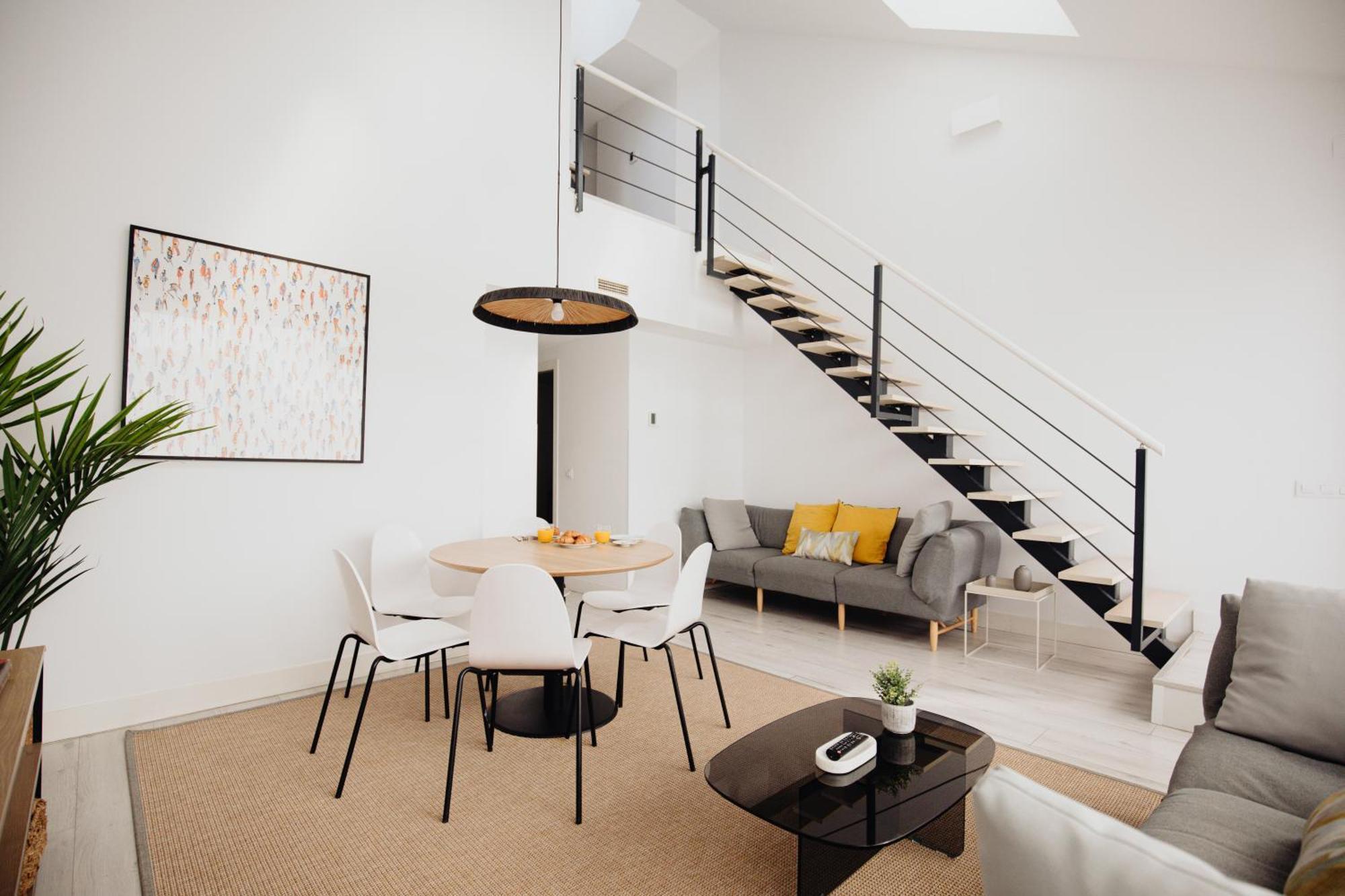 Three-Bedroom Apartment Terrace