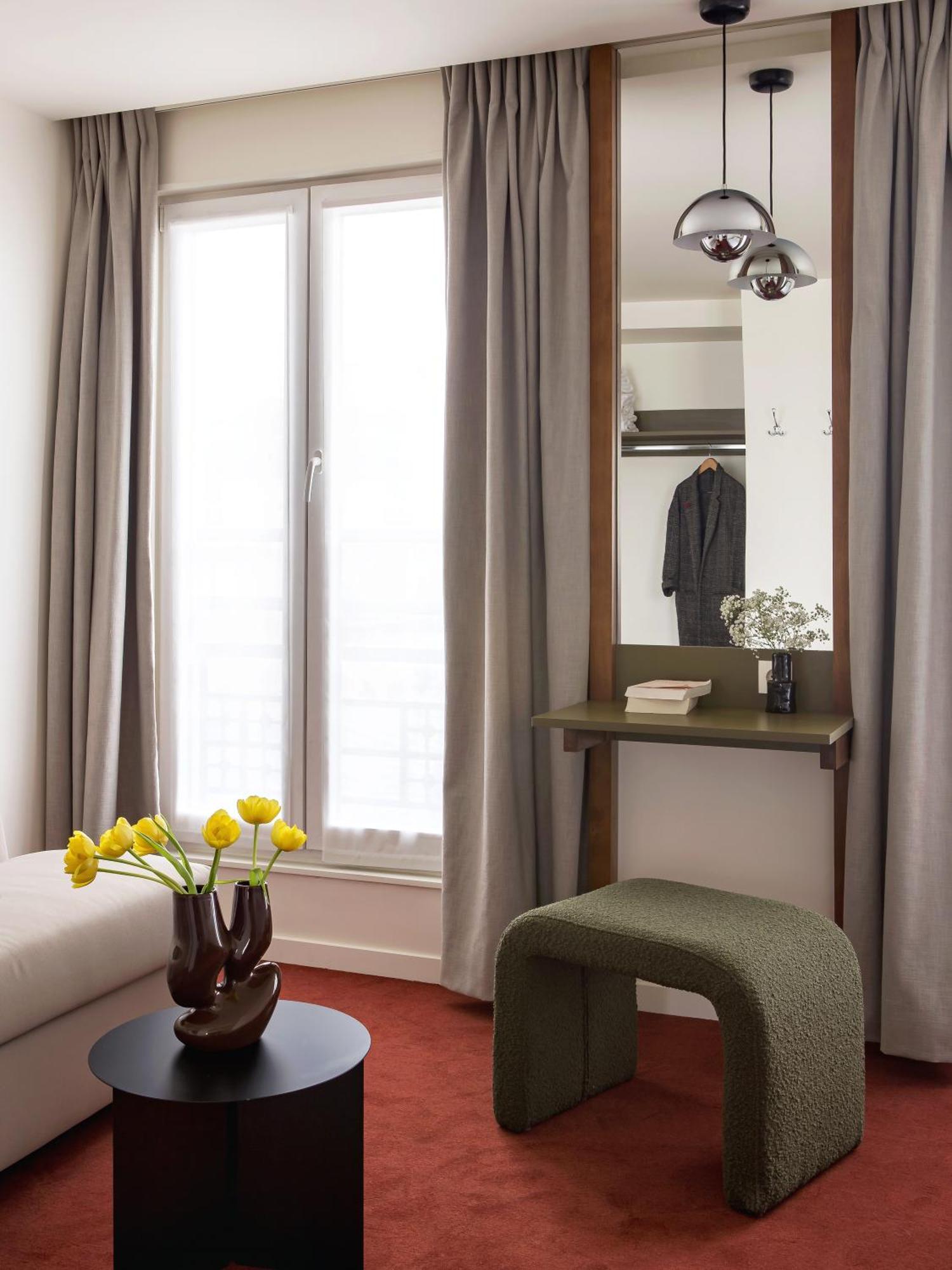 Dalila Family Room