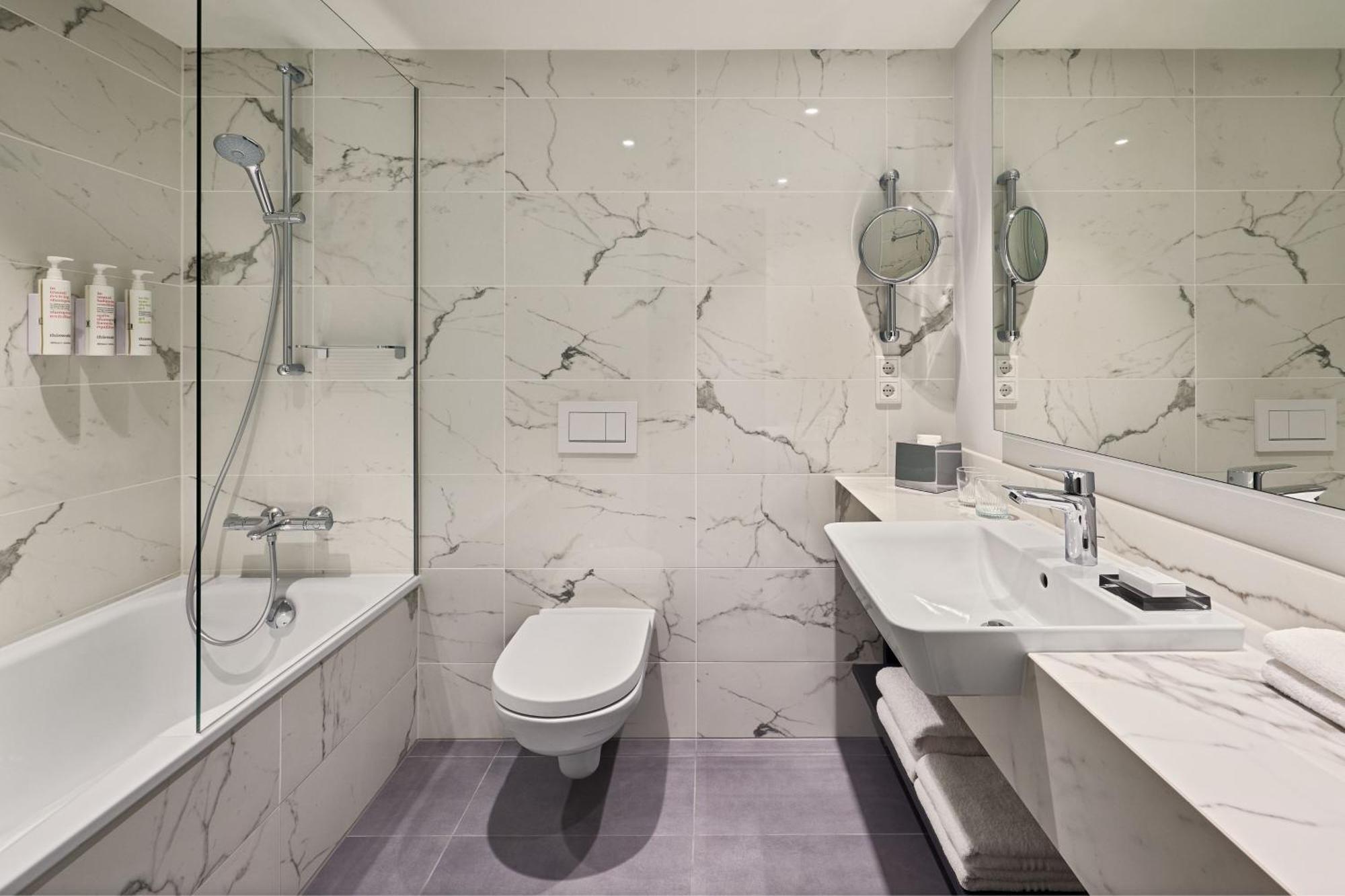 Suite Monolocale più Ampio con Accesso Executive Lounge e Divano-Letto