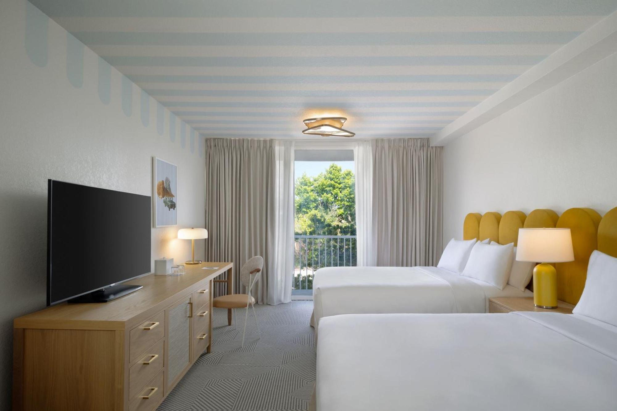 LANAI room Two Queen Beds low floor 1 2