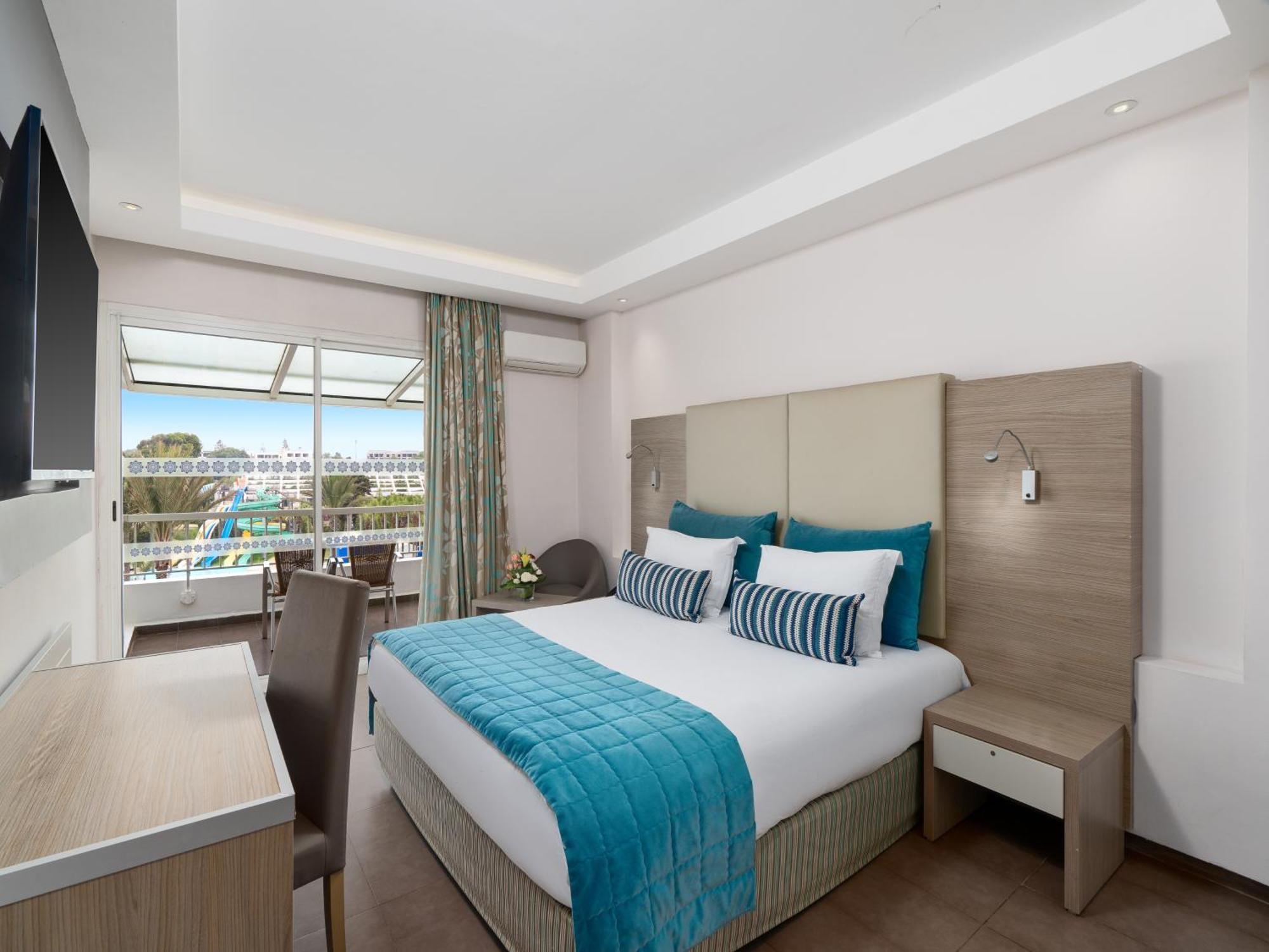 Double Room Pool View