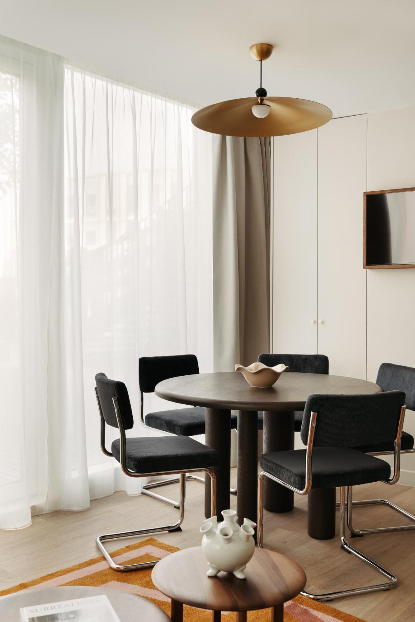 One-Bedroom Deluxe Apartment