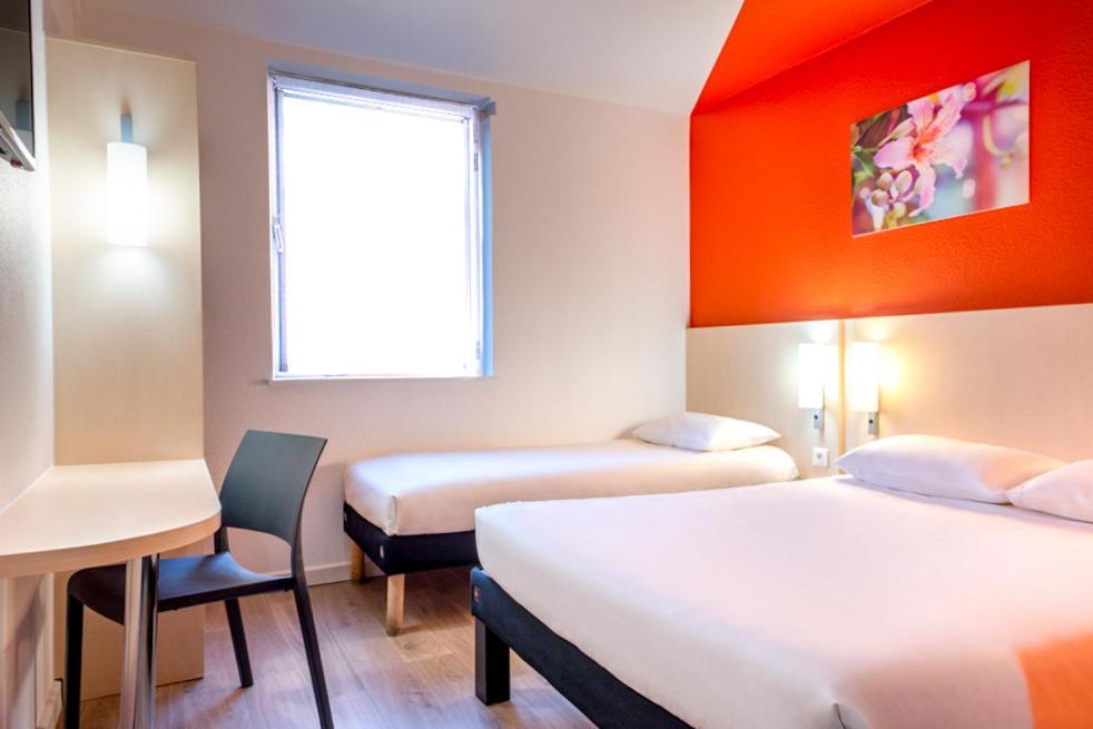 Triple Room with One Double Bed and One Single Bed,1624318602:JPEG
