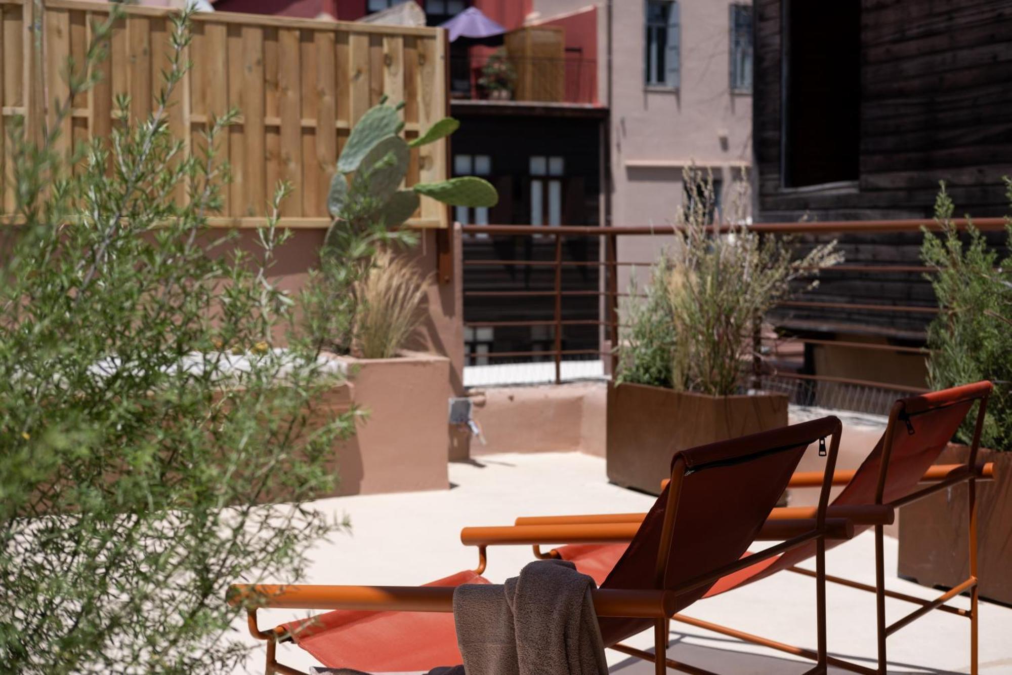 Old Town View Penthouse Outdoor Hot Tub