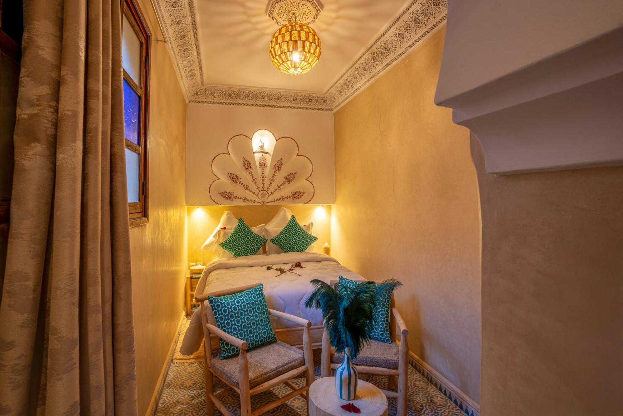 Double Room Private Bathroom