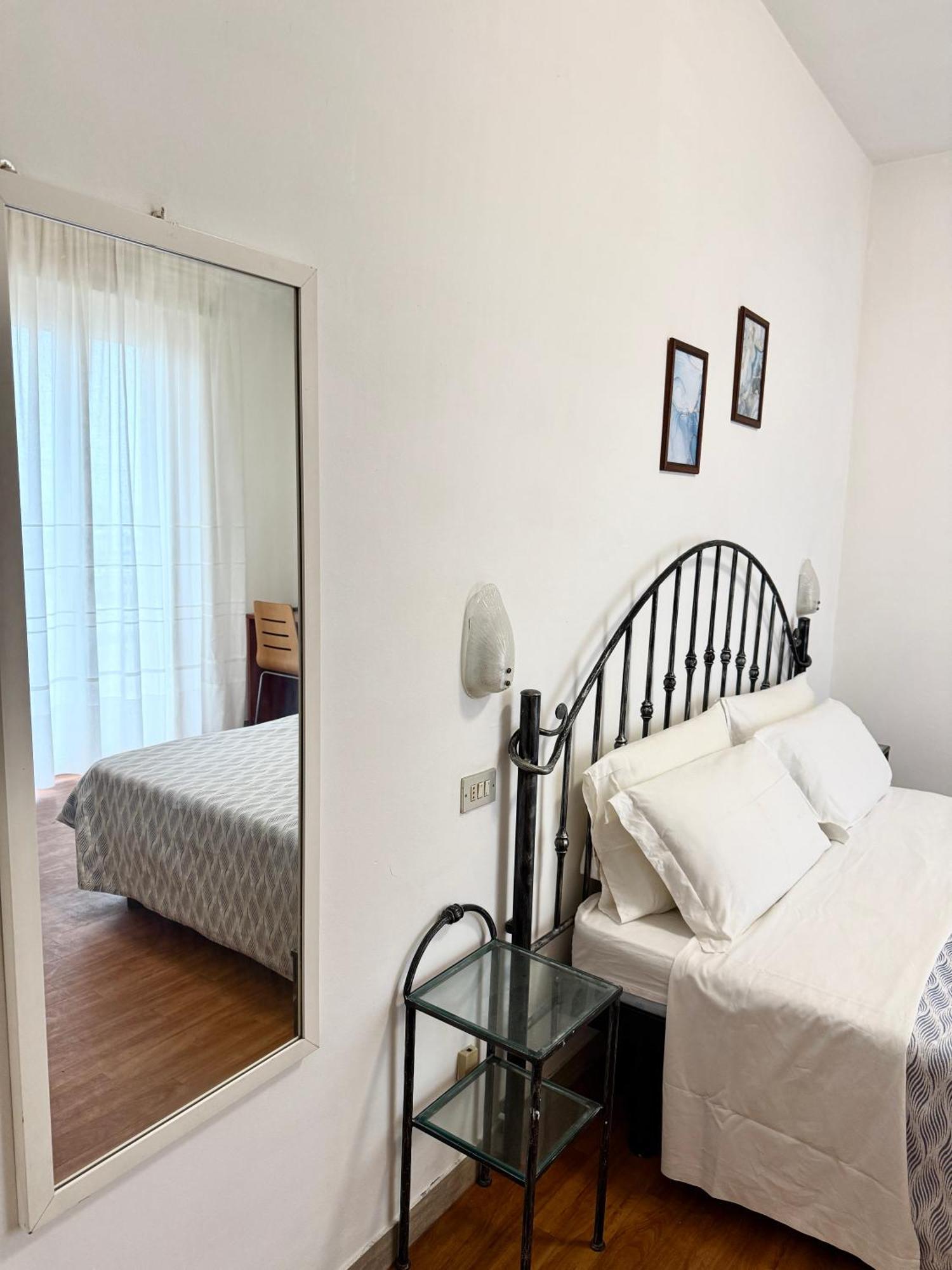 Double Room Front Sea View