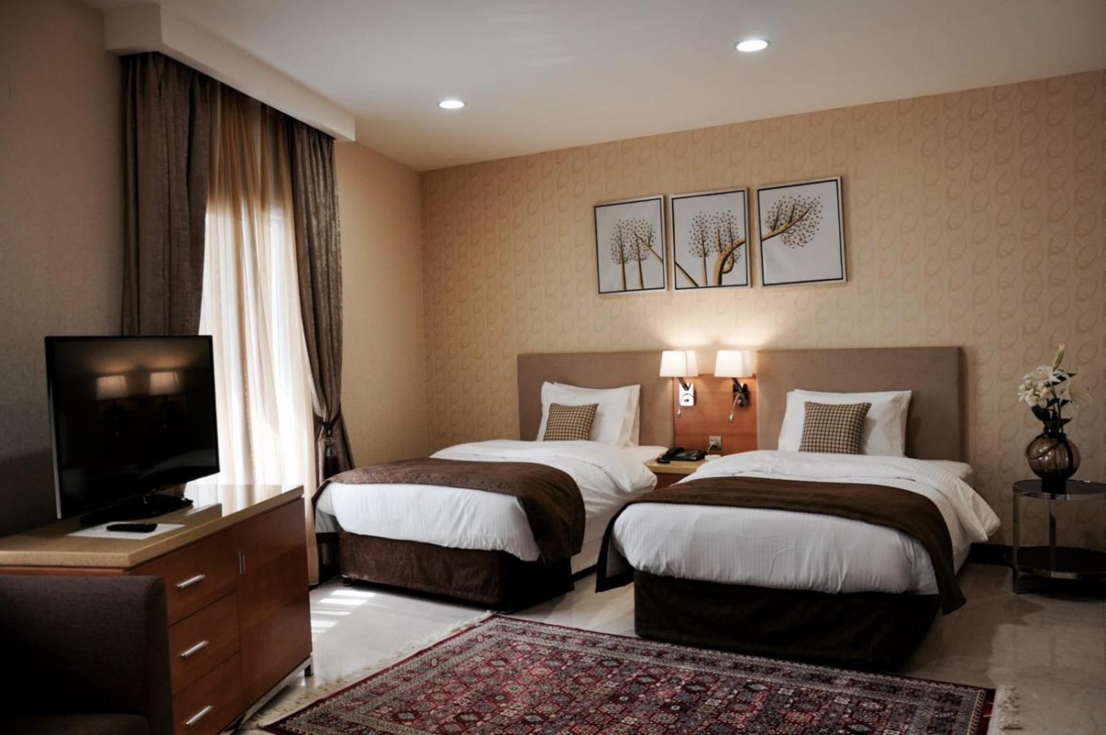 Deluxe Double or Twin Room