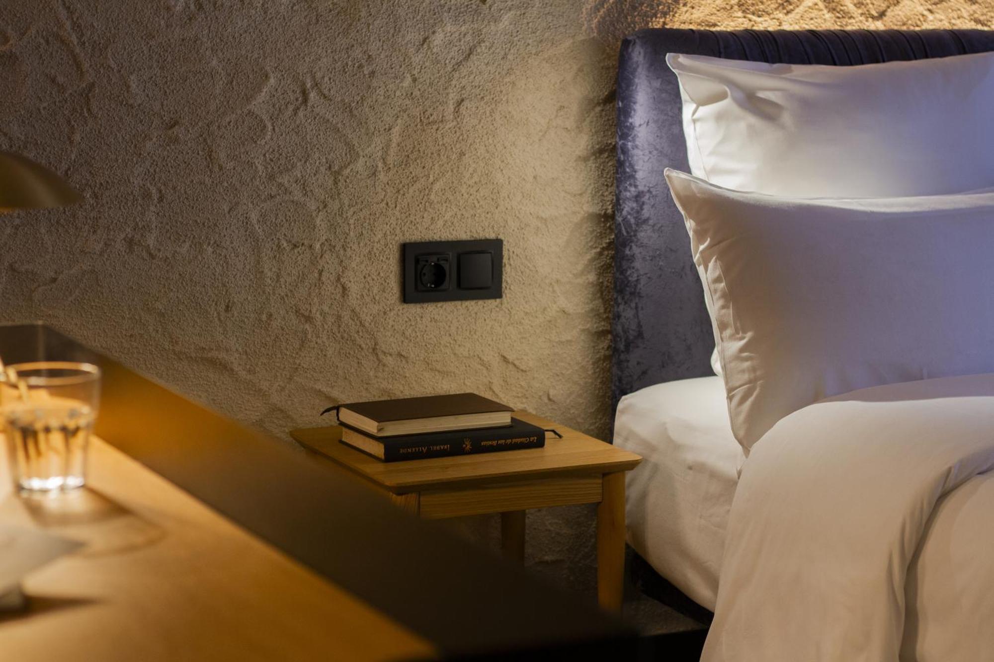 Einzelzimmer mit Doppelbett