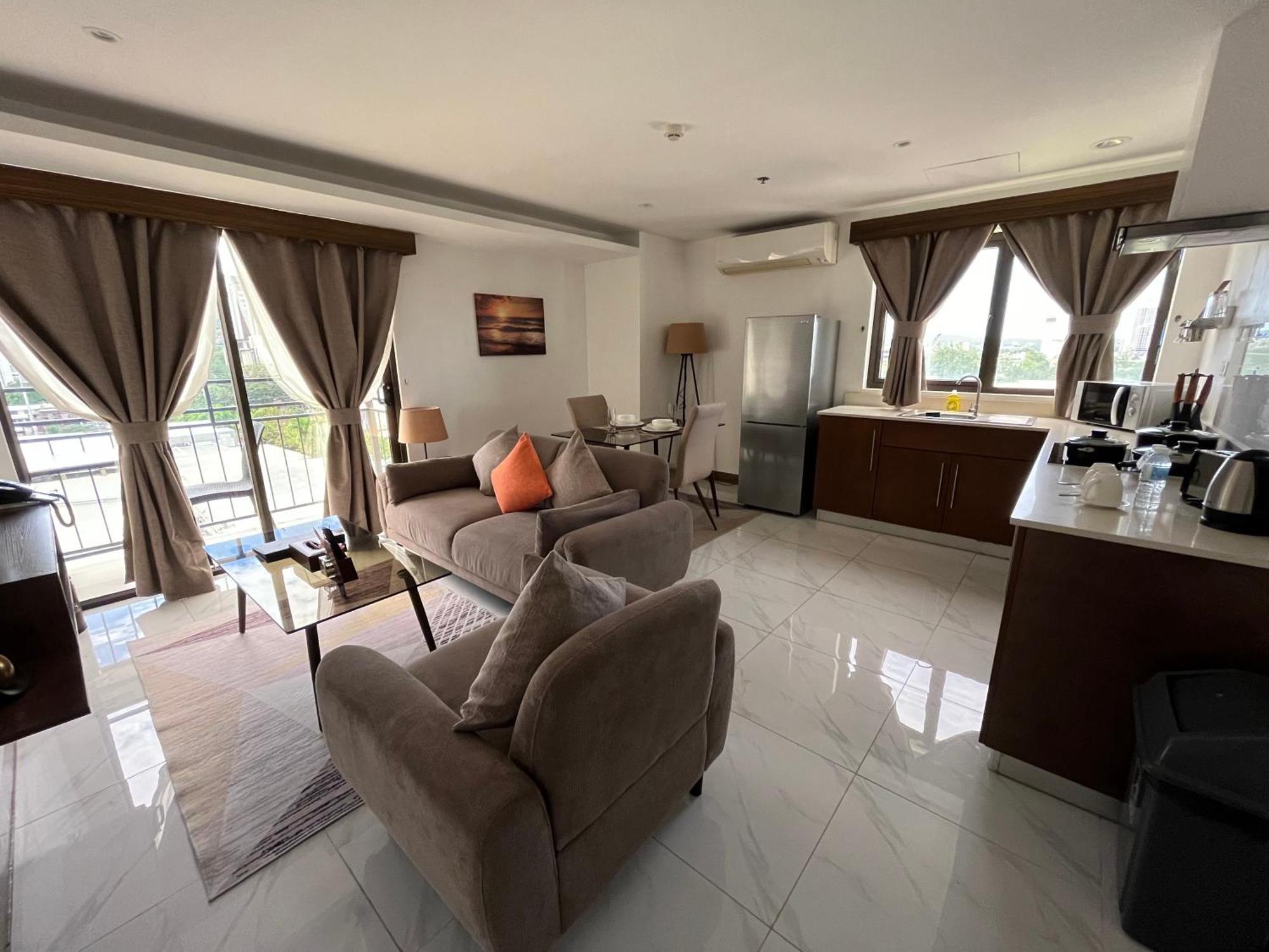 One-Bedroom Apartment with Balcony