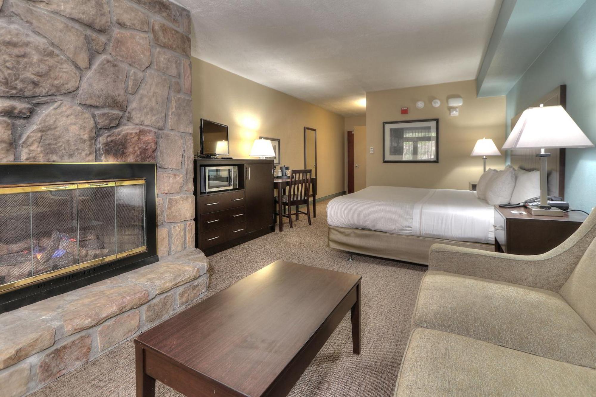 King Executive Fireplace Suite