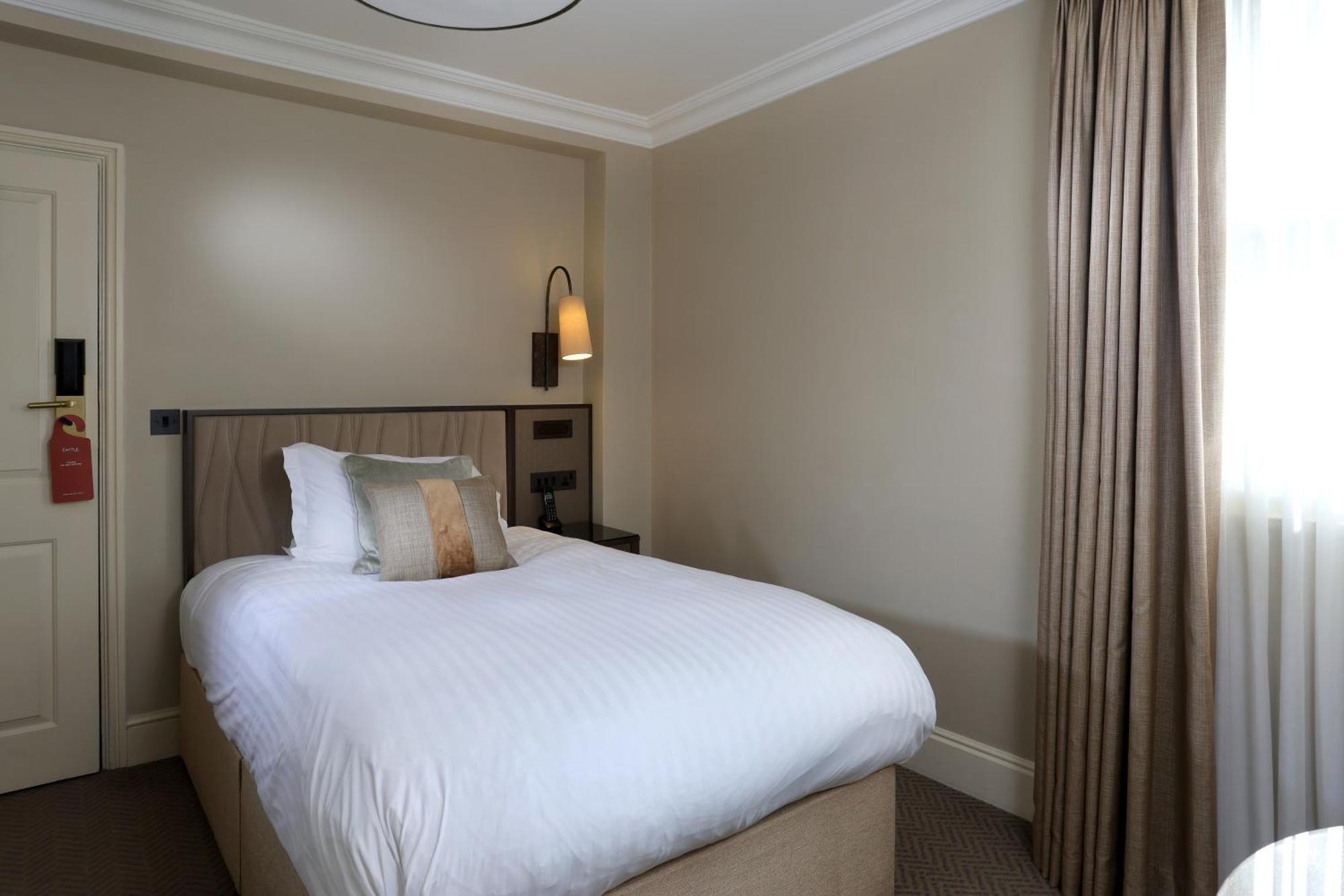Cosy Room,1667424111:JPEG