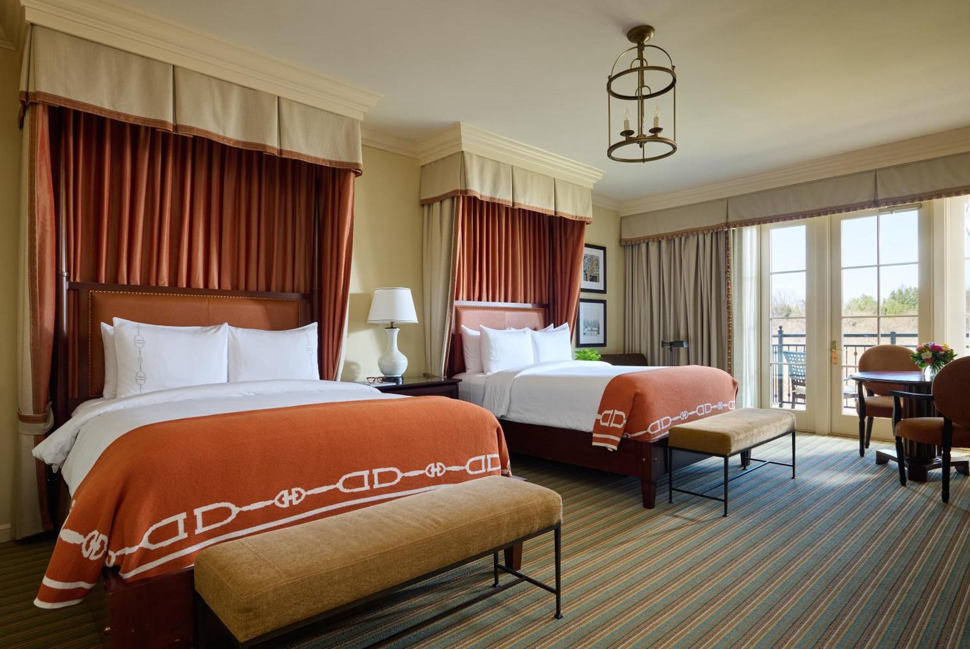Terrace Double Queen Guestroom