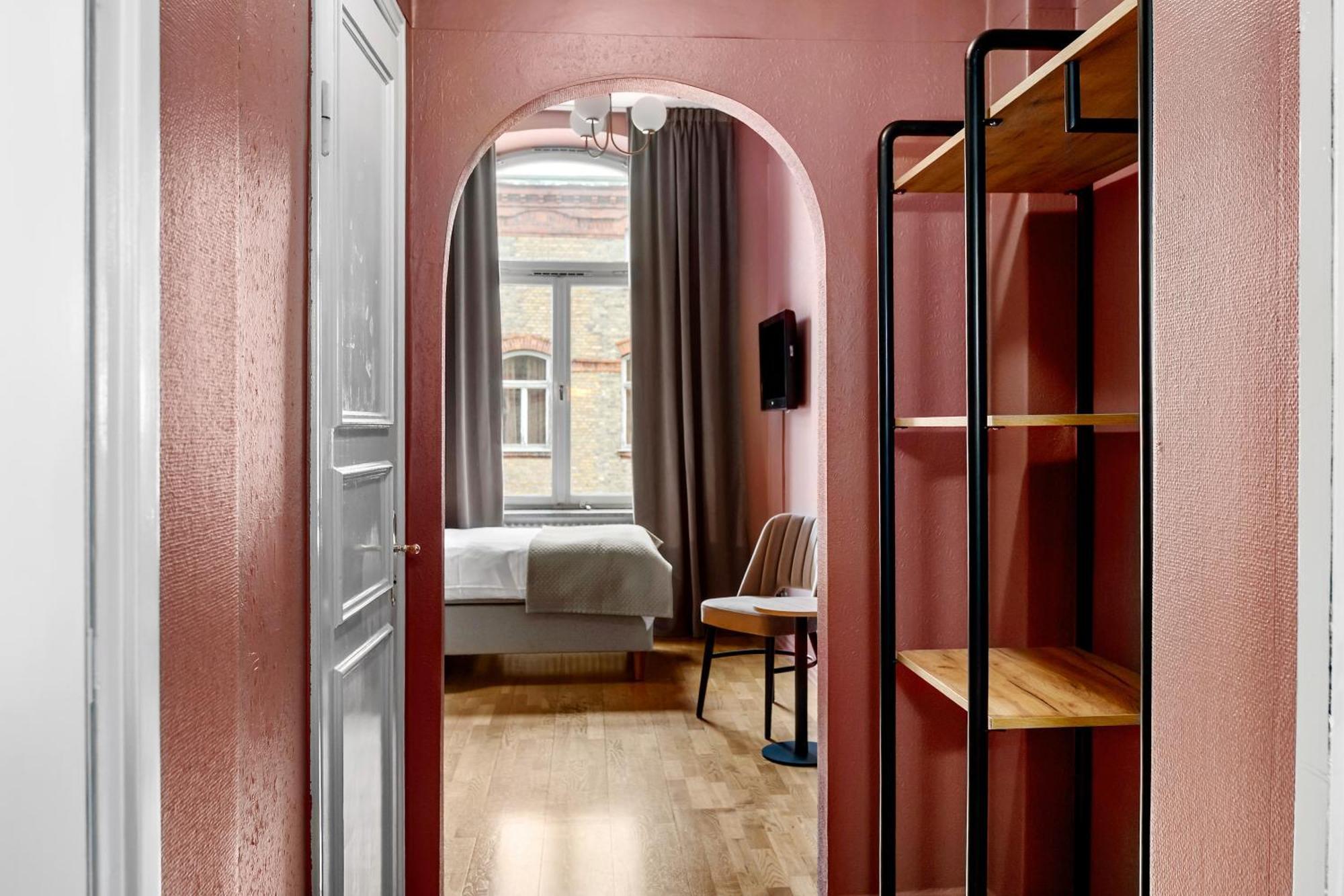 Standard Single Room Non-Smoking