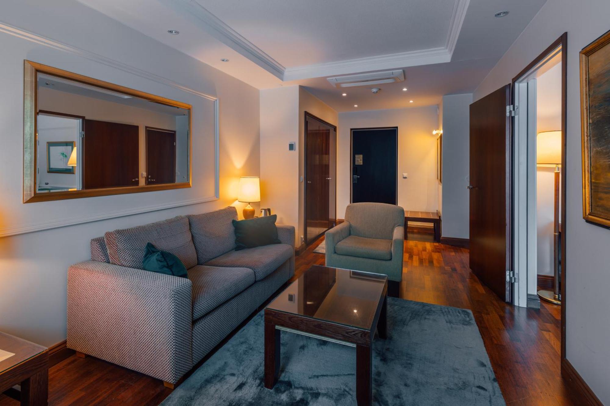 Deluxe Family Room Spa Hotel Building Spa access