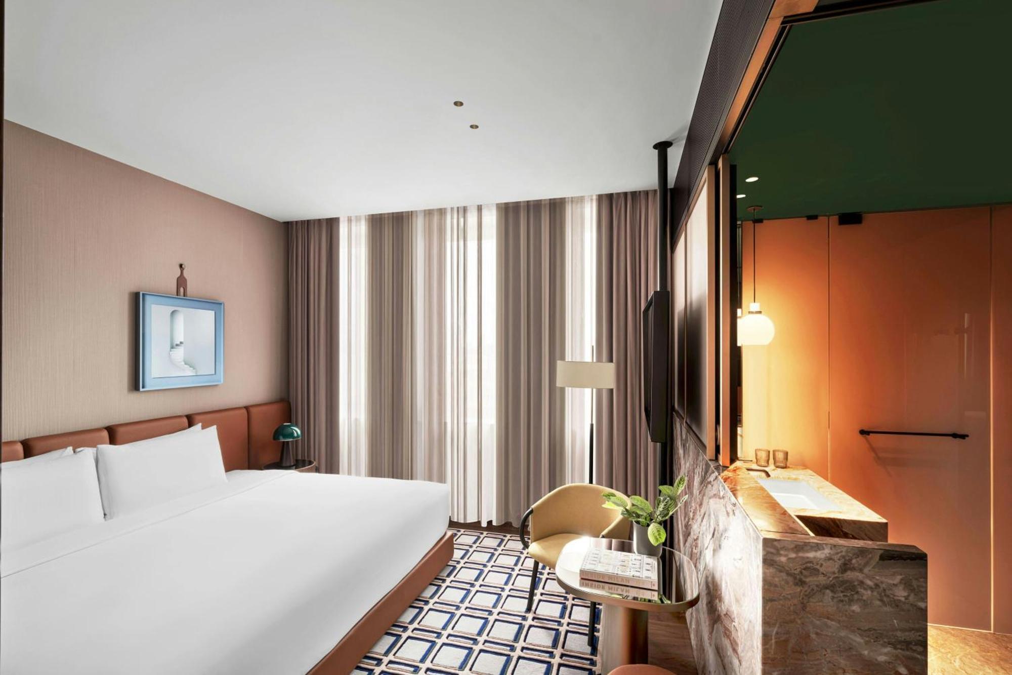 Premier King Room