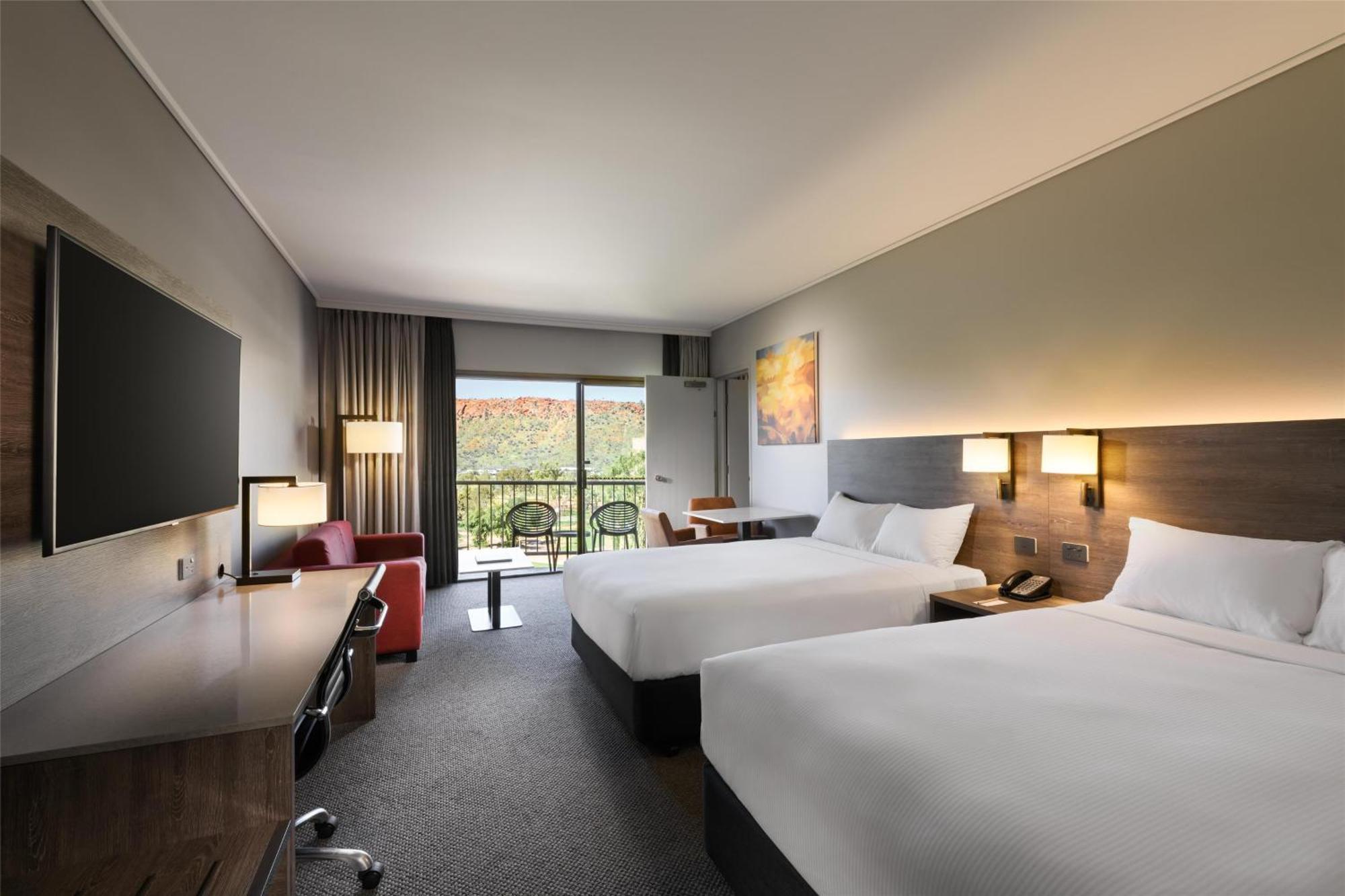 Double Double Deluxe Room Mountain View