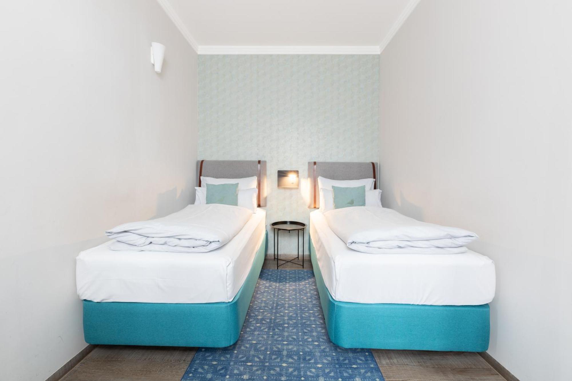 Habitación Familiar Estándar con 2 camas grandes