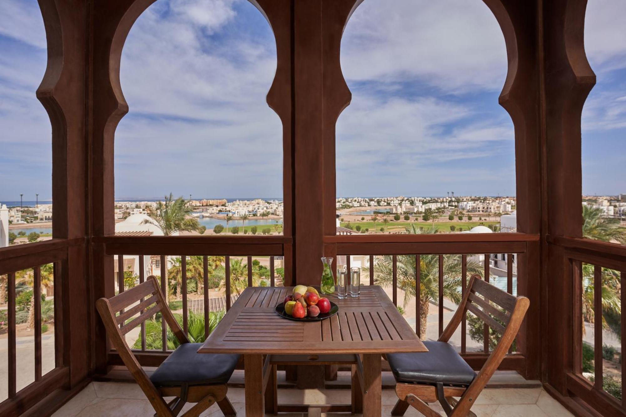 Ancient Sands Suite