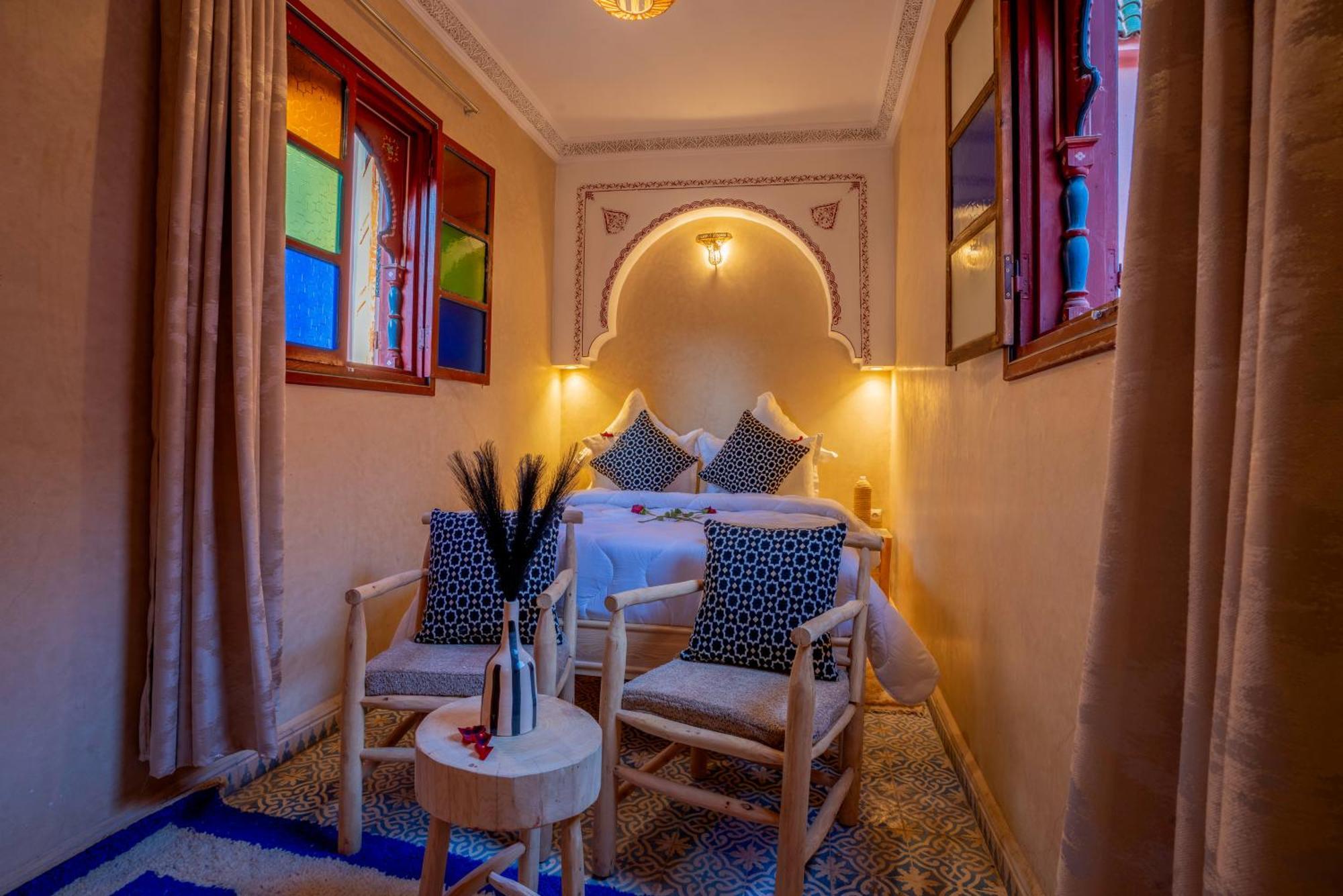 Double Room Private Bathroom
