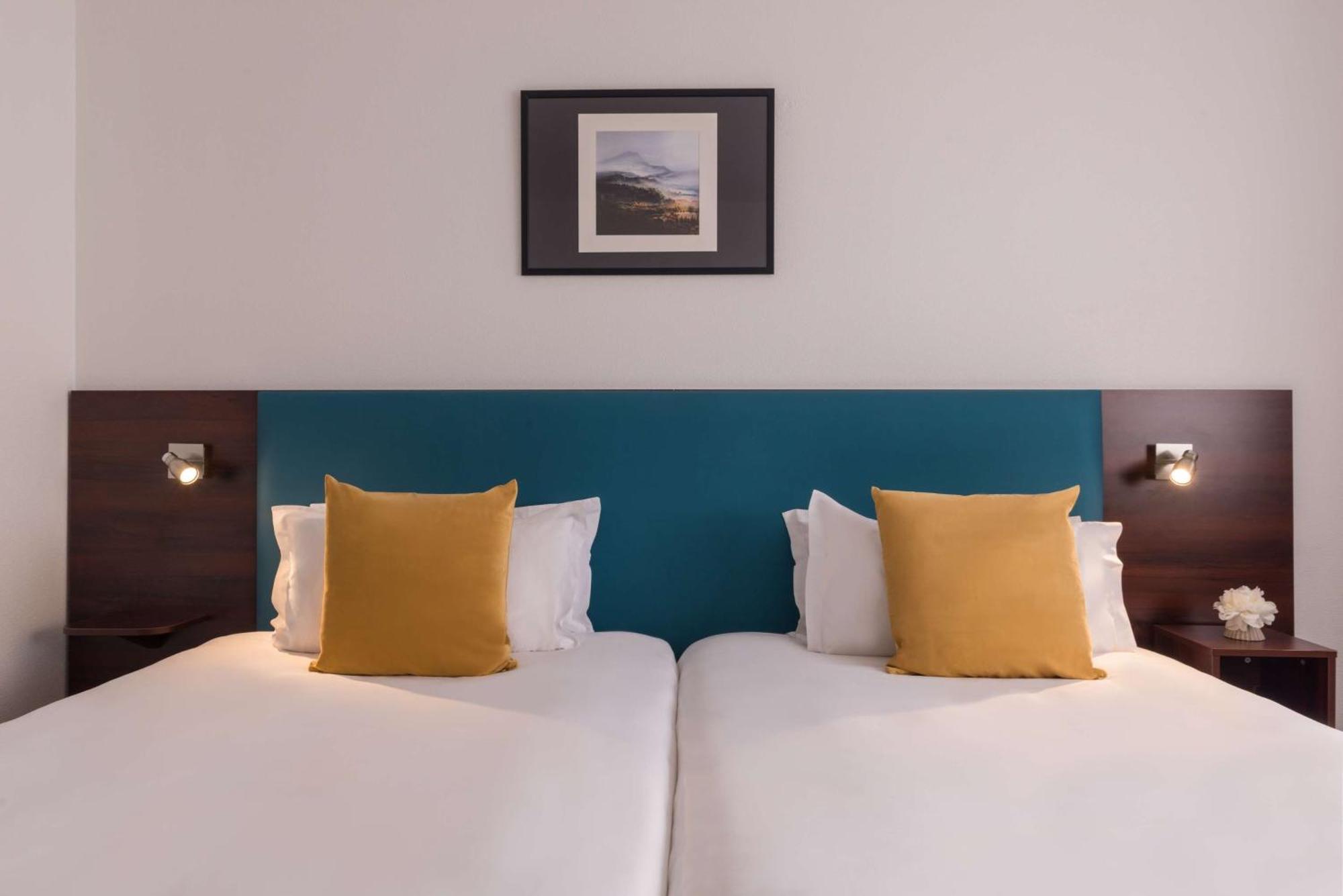 Classic Twin Room